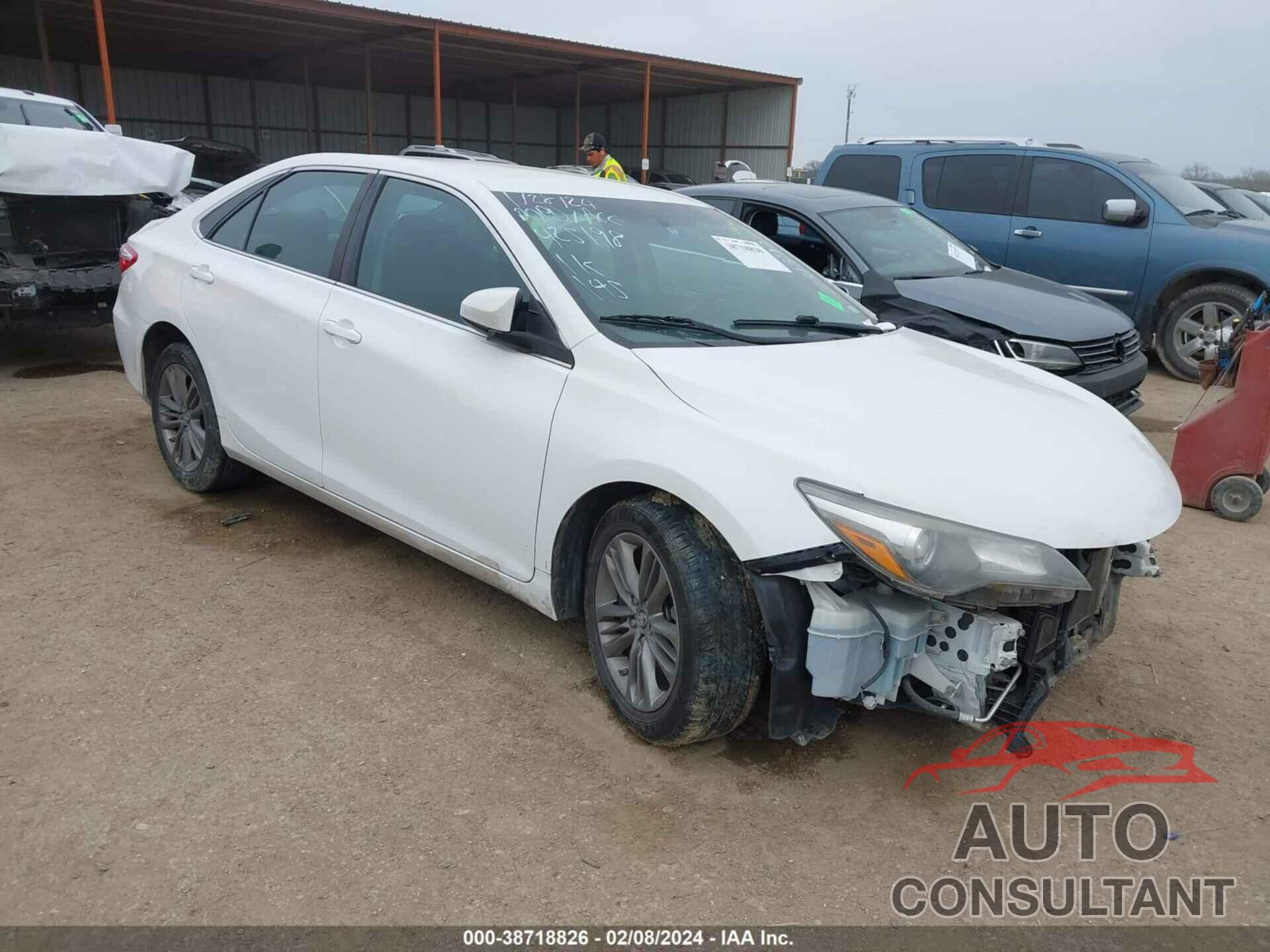 TOYOTA CAMRY 2016 - 4T1BF1FK2GU231390