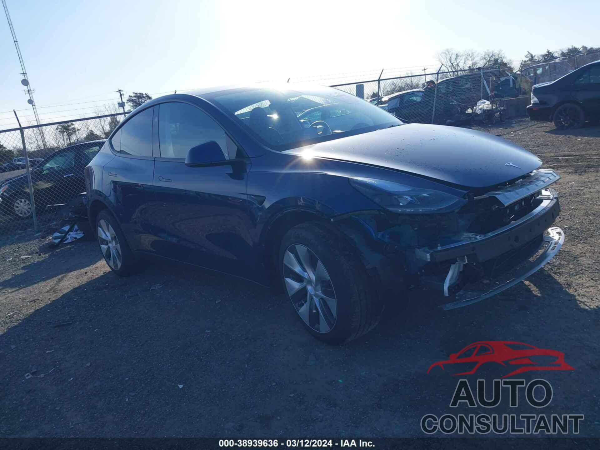 TESLA MODEL Y 2024 - 7SAYGDEE7RF983142