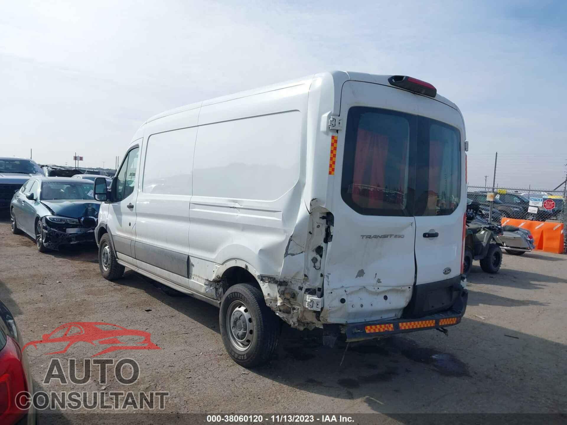 FORD TRANSIT 2019 - 1FTYR2CM4KKB56133