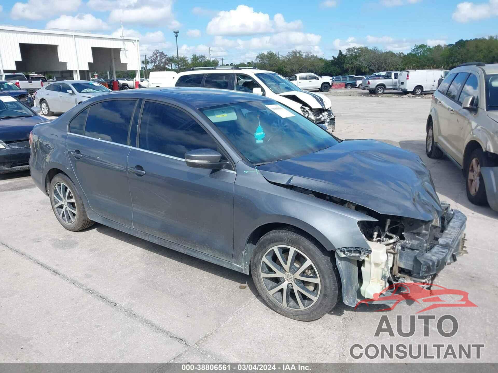 VOLKSWAGEN JETTA 2017 - 3VWDB7AJ3HM393042