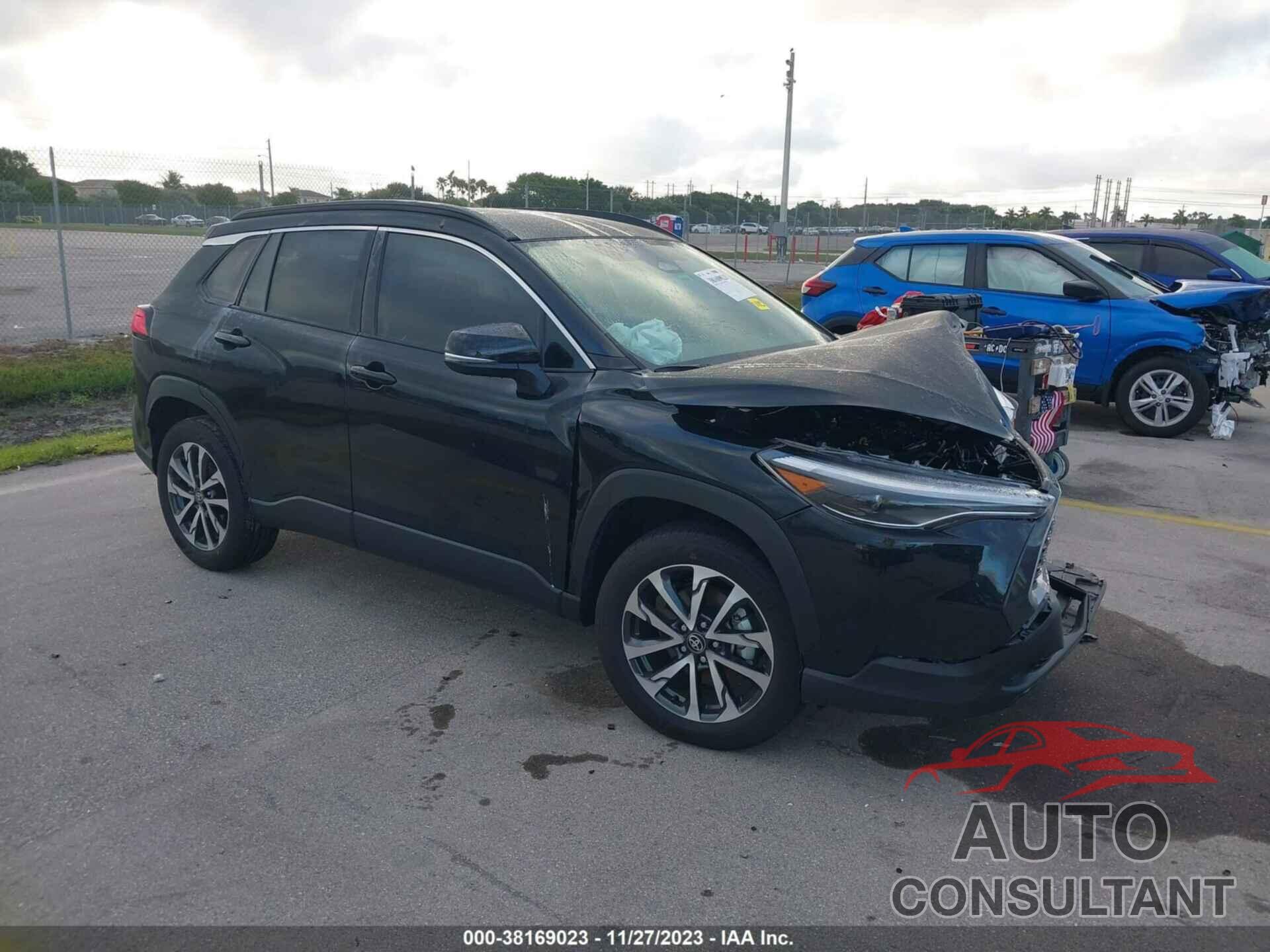 TOYOTA COROLLA CROSS 2023 - 7MUEAAAG3PV062560