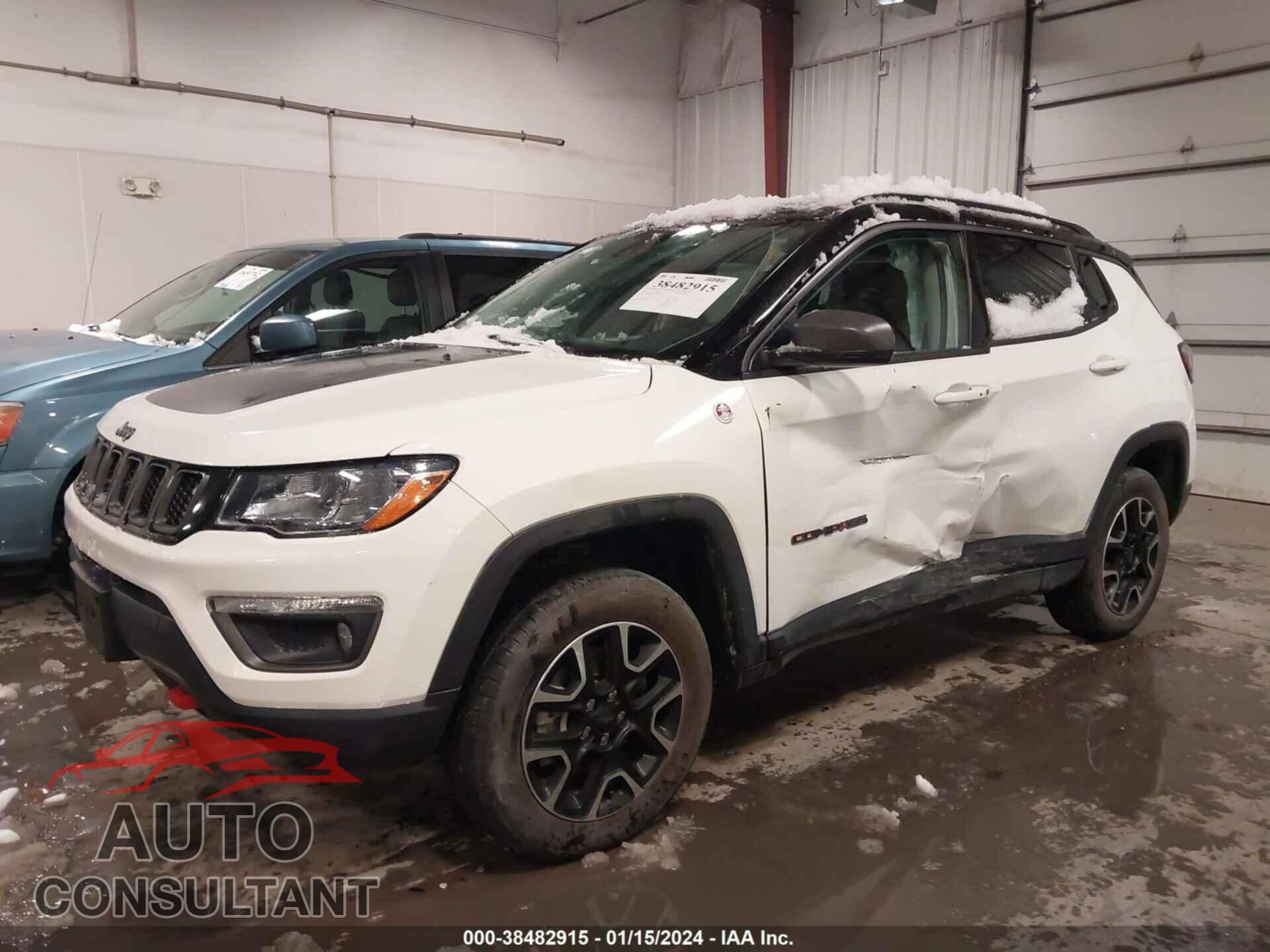 JEEP COMPASS 2021 - 3C4NJDDBXMT511827