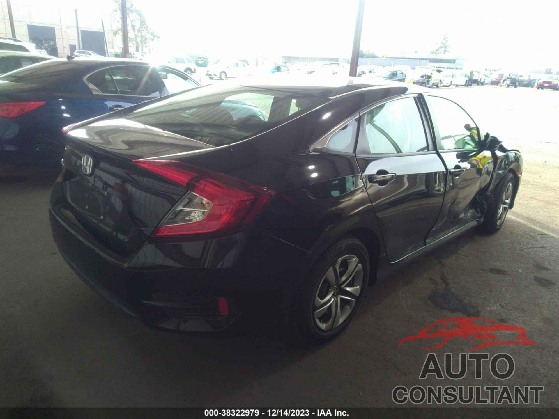 HONDA CIVIC 2018 - 2HGFC2F58JH525628