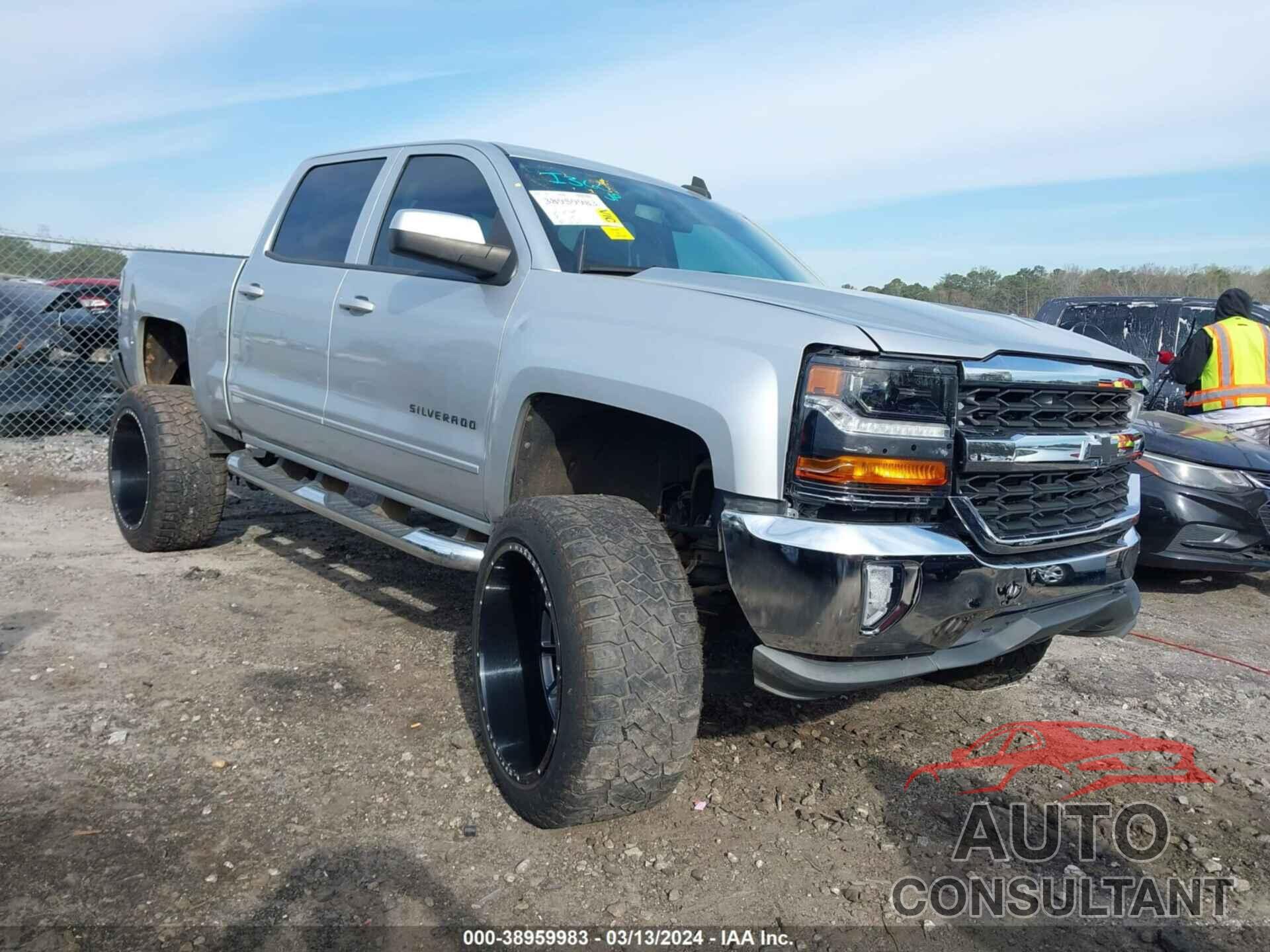 CHEVROLET SILVERADO 1500 2017 - 3GCPCREC4HG100980