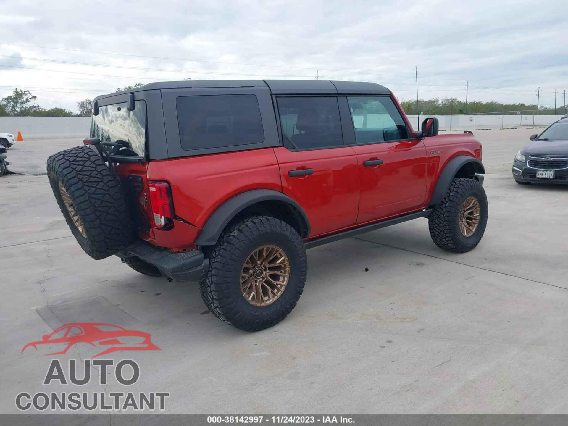 FORD BRONCO 2023 - 1FMEE5DP0PLB02477