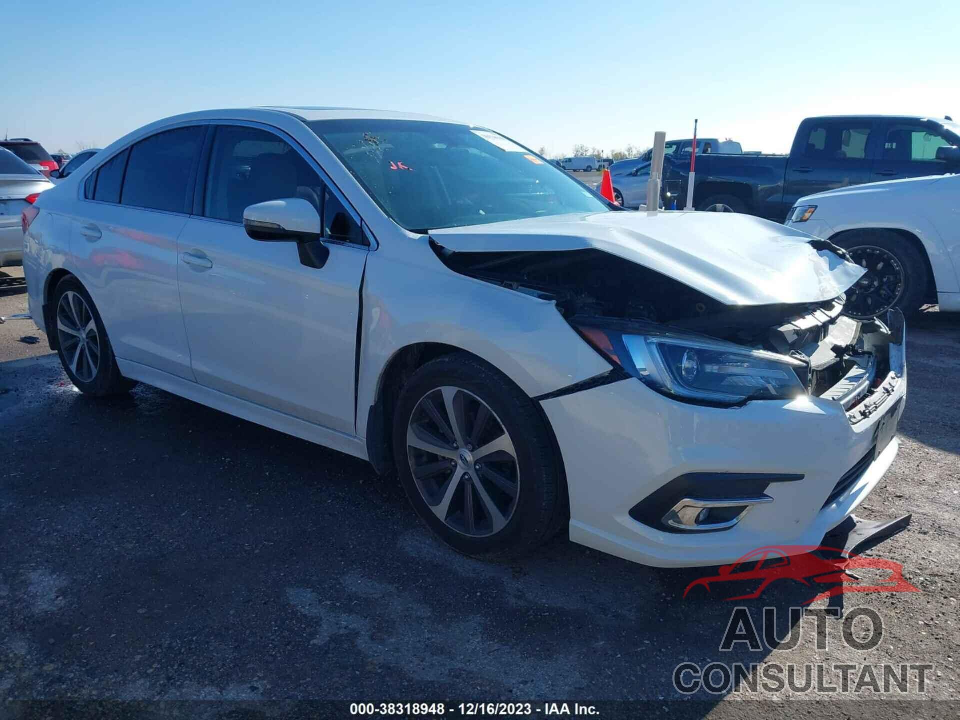 SUBARU LEGACY 2019 - 4S3BNAN65K3008481