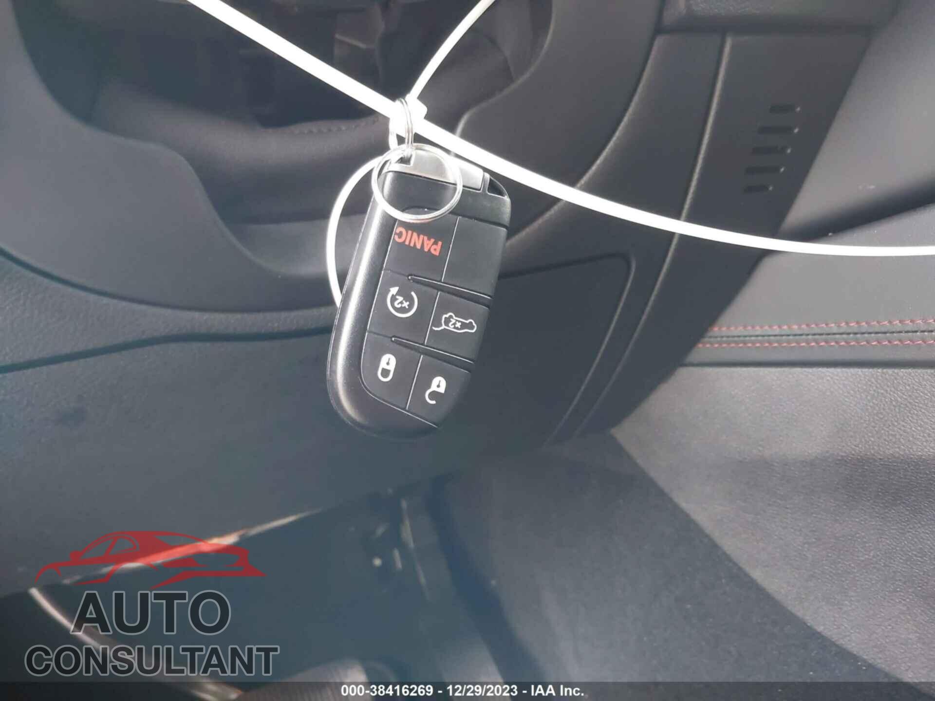 DODGE DURANGO 2023 - 1C4RDJDG3PC618981
