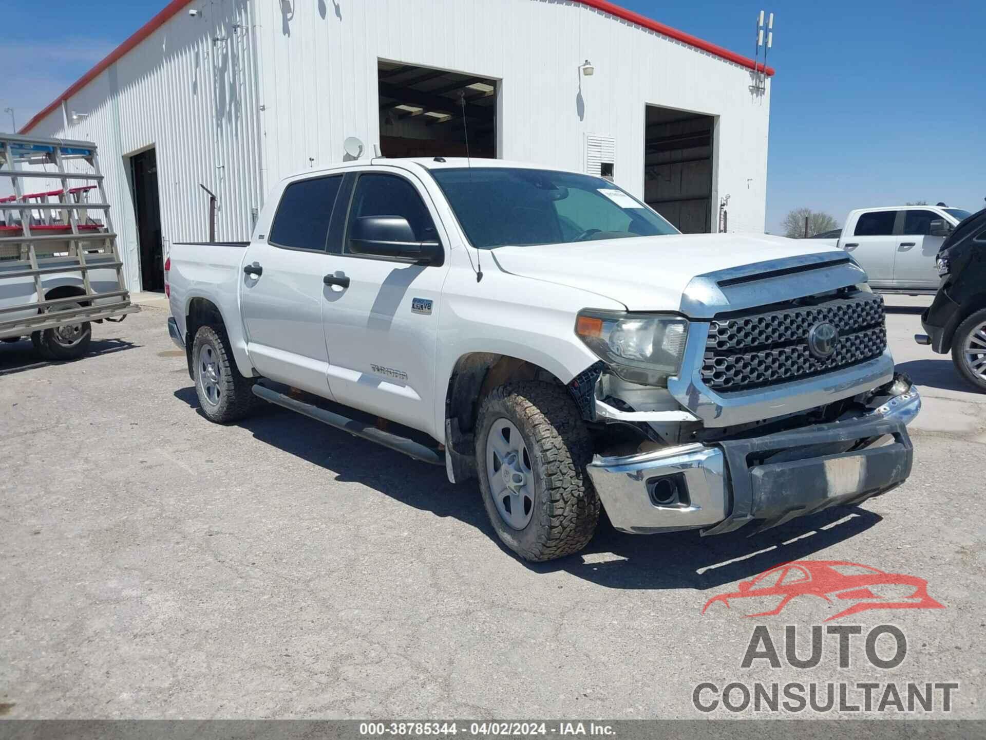 TOYOTA TUNDRA 2018 - 5TFDW5F17JX767706