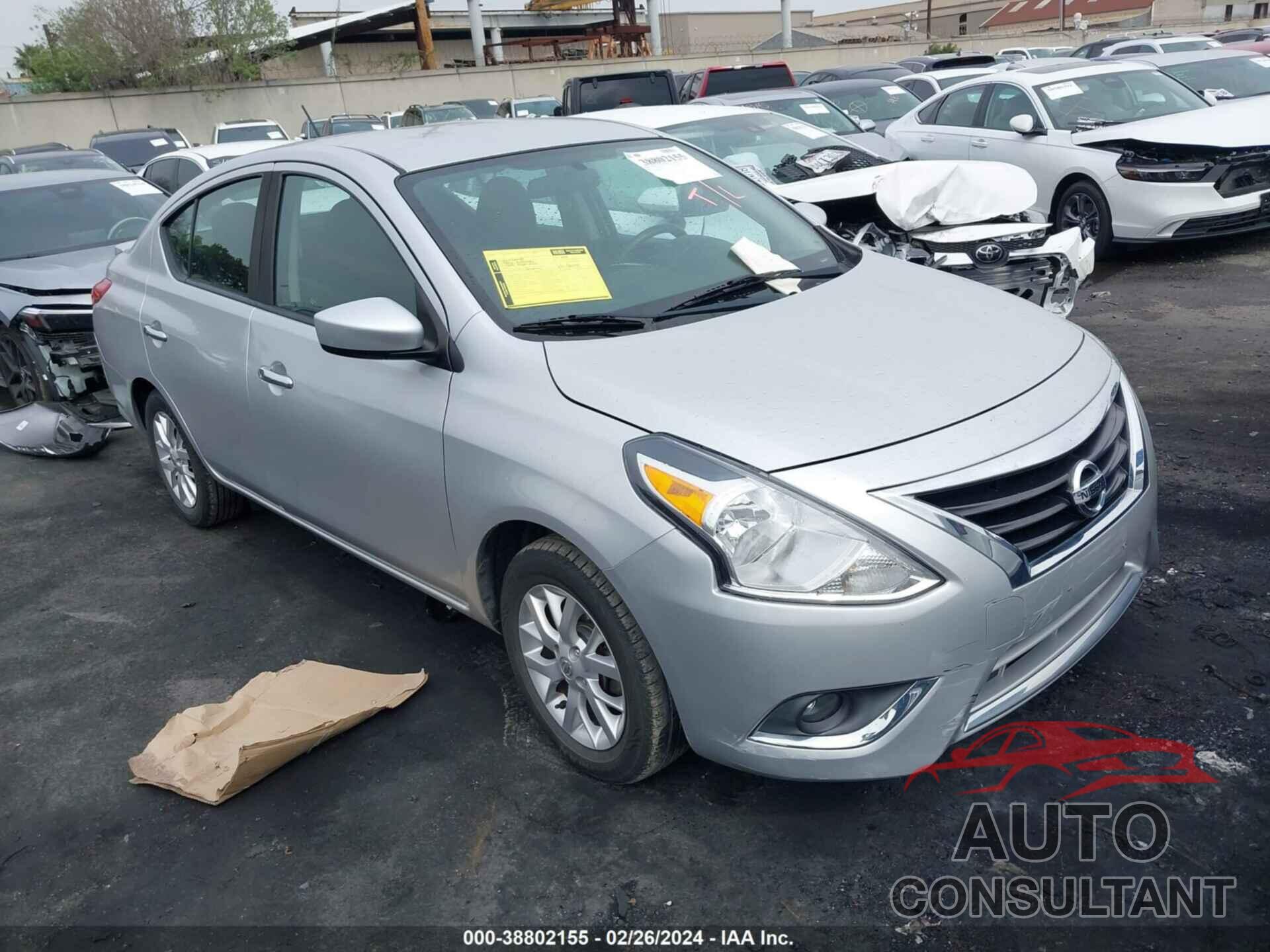 NISSAN VERSA 2018 - 3N1CN7AP1JL870317