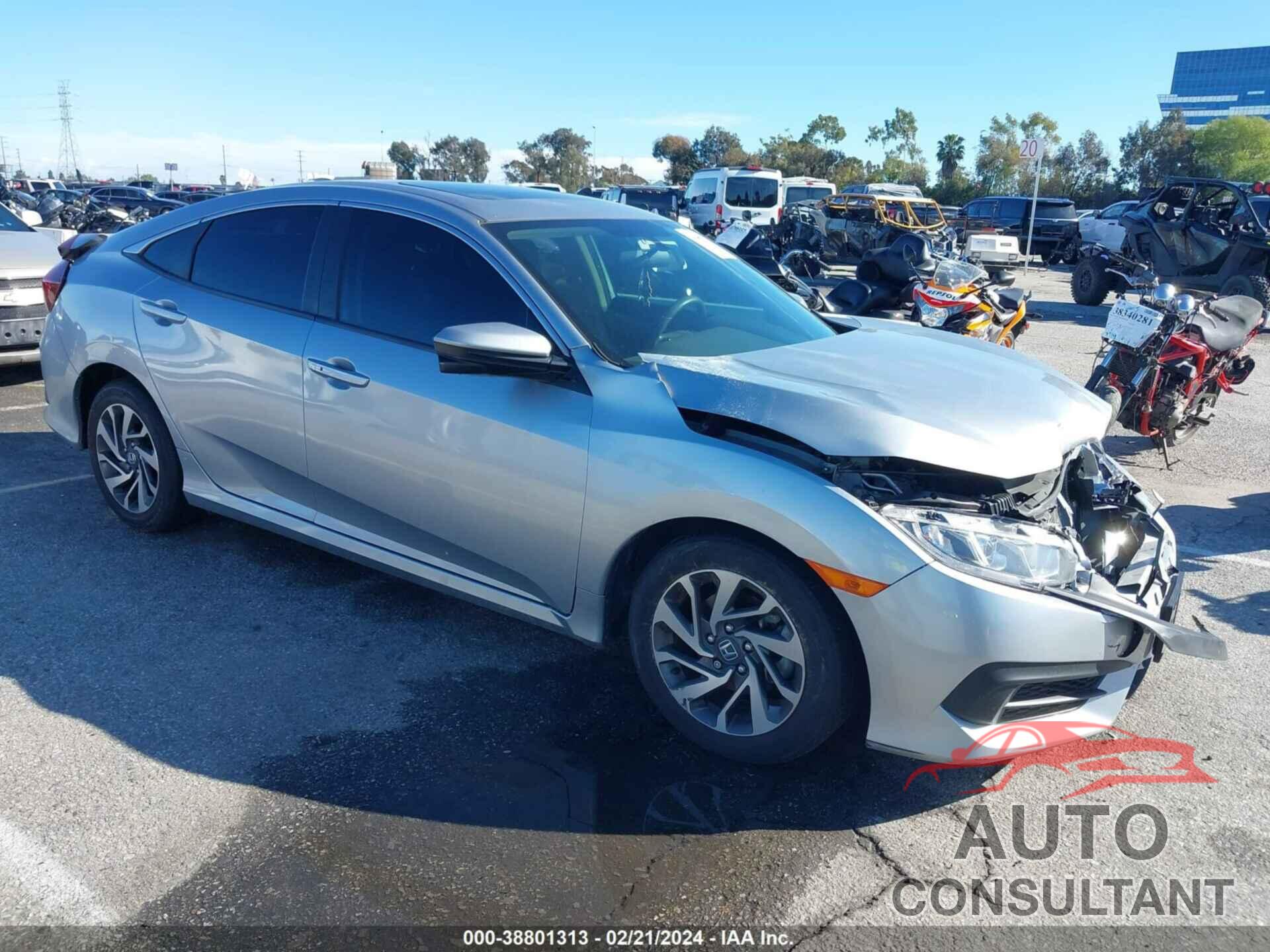 HONDA CIVIC 2018 - 2HGFC2F72JH536349