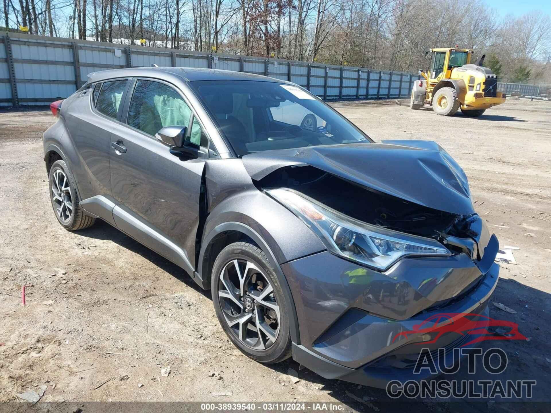 TOYOTA C-HR 2018 - NMTKHMBX6JR020060