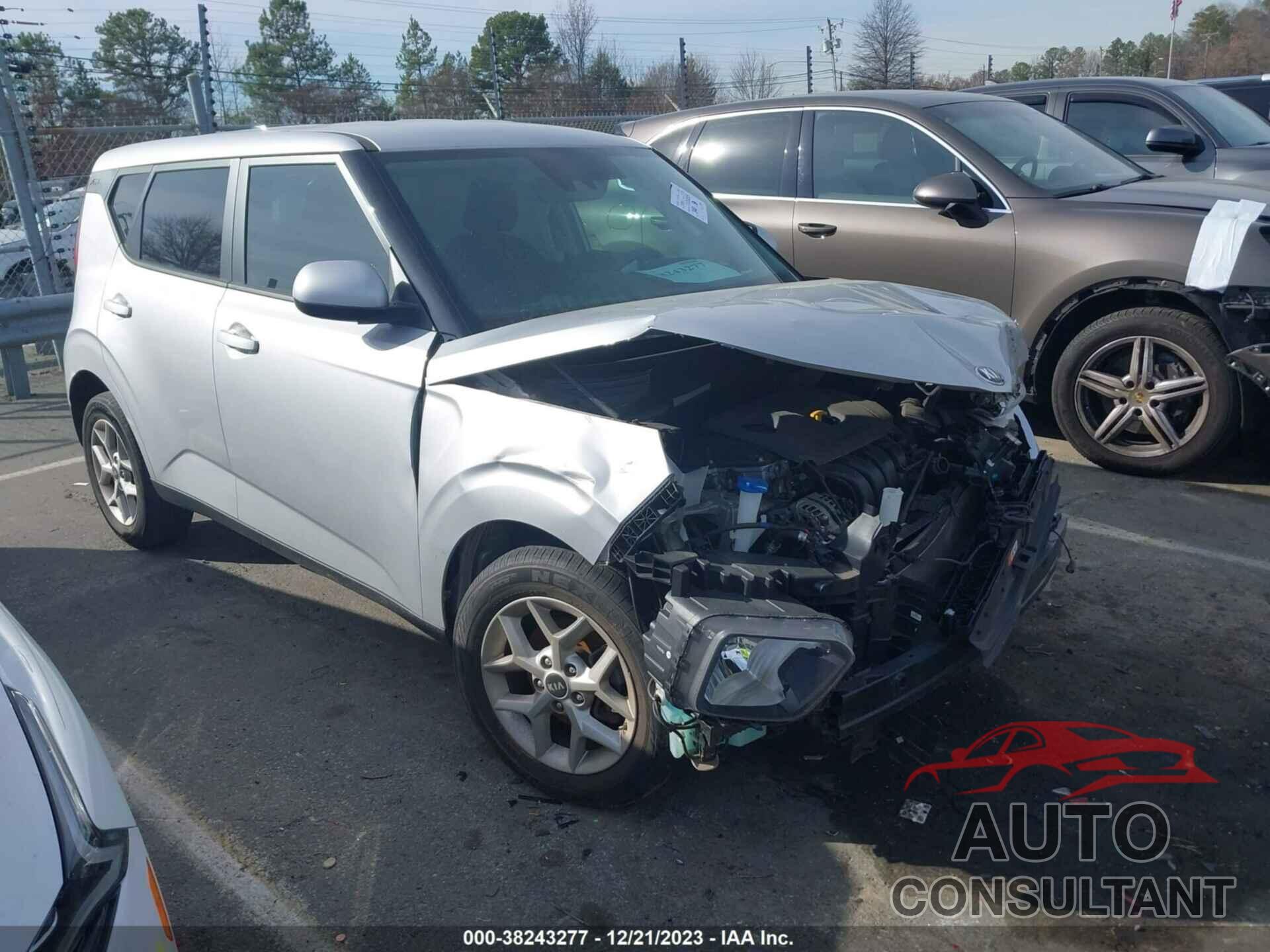 KIA SOUL 2020 - KNDJ23AU5L7033931