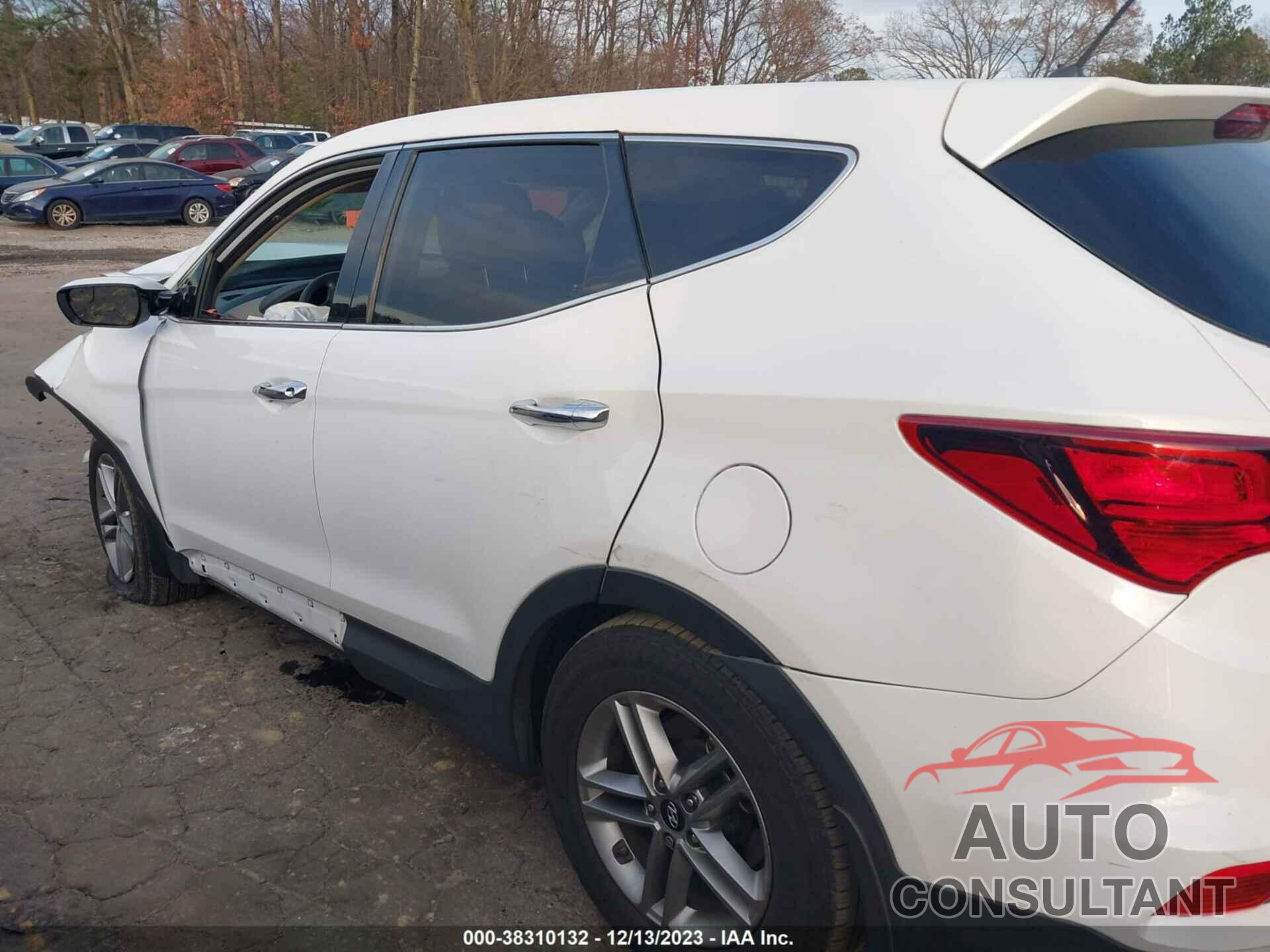 HYUNDAI SANTA FE SPORT 2018 - 5NMZT3LB7JH070853