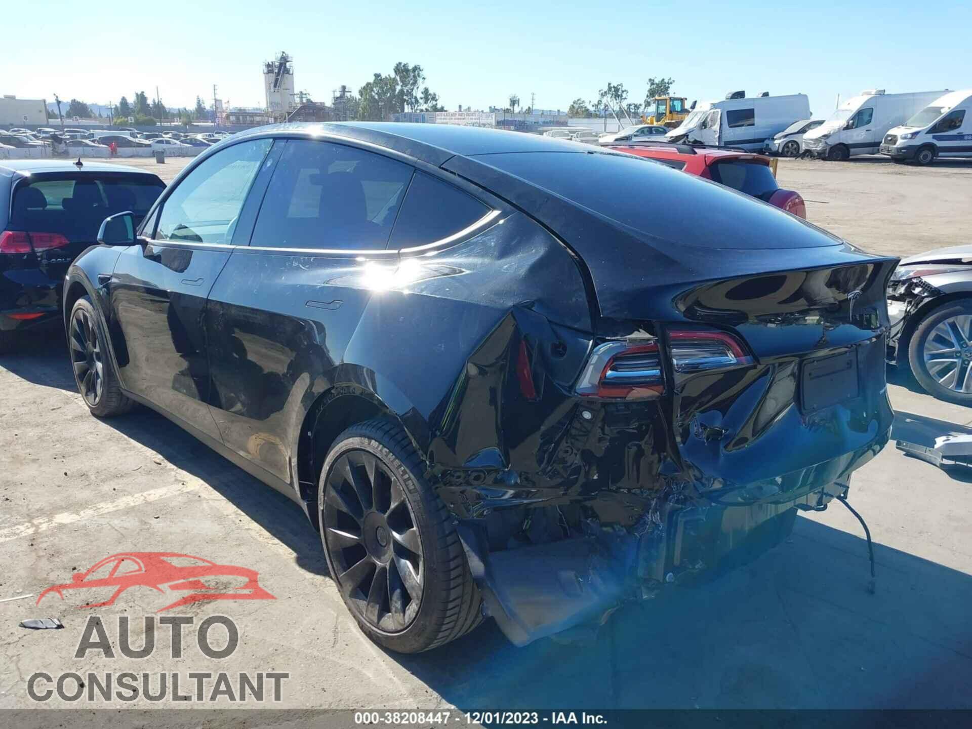 TESLA MODEL Y 2021 - 5YJYGDEE6MF179727