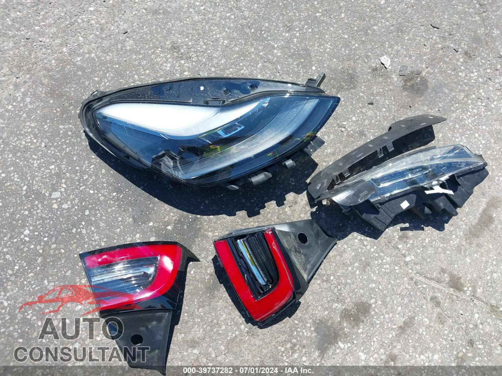 TESLA MODEL 3 2023 - 5YJ3E1EA8PF574895