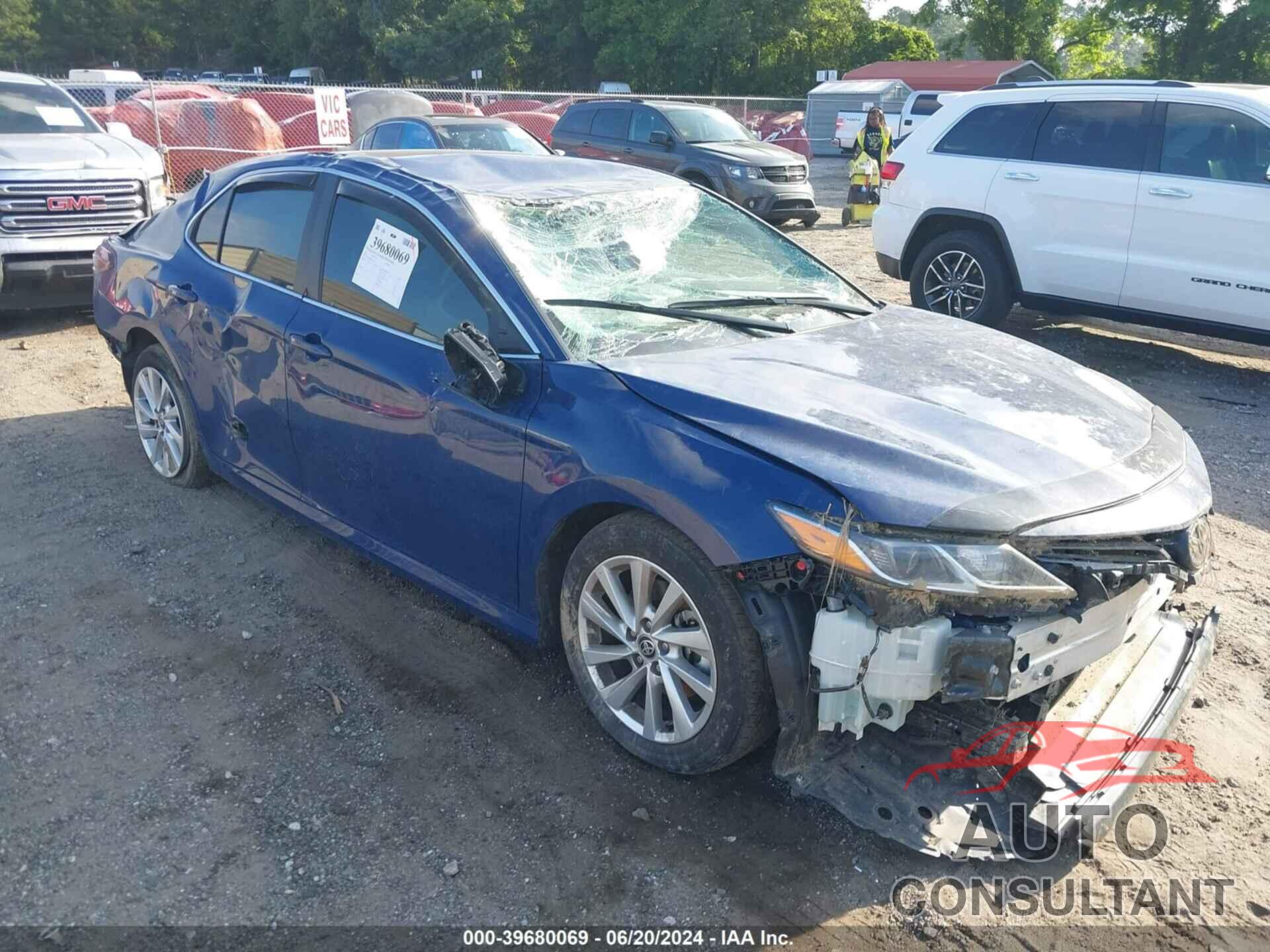 TOYOTA CAMRY 2023 - 4T1C11AK2PU142364