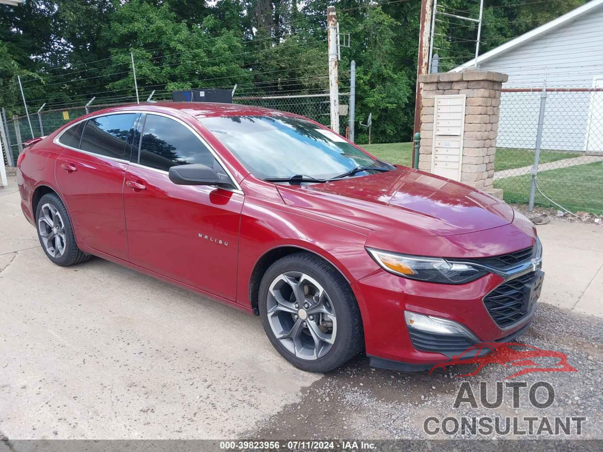 CHEVROLET MALIBU 2019 - 1G1ZG5ST3KF219471