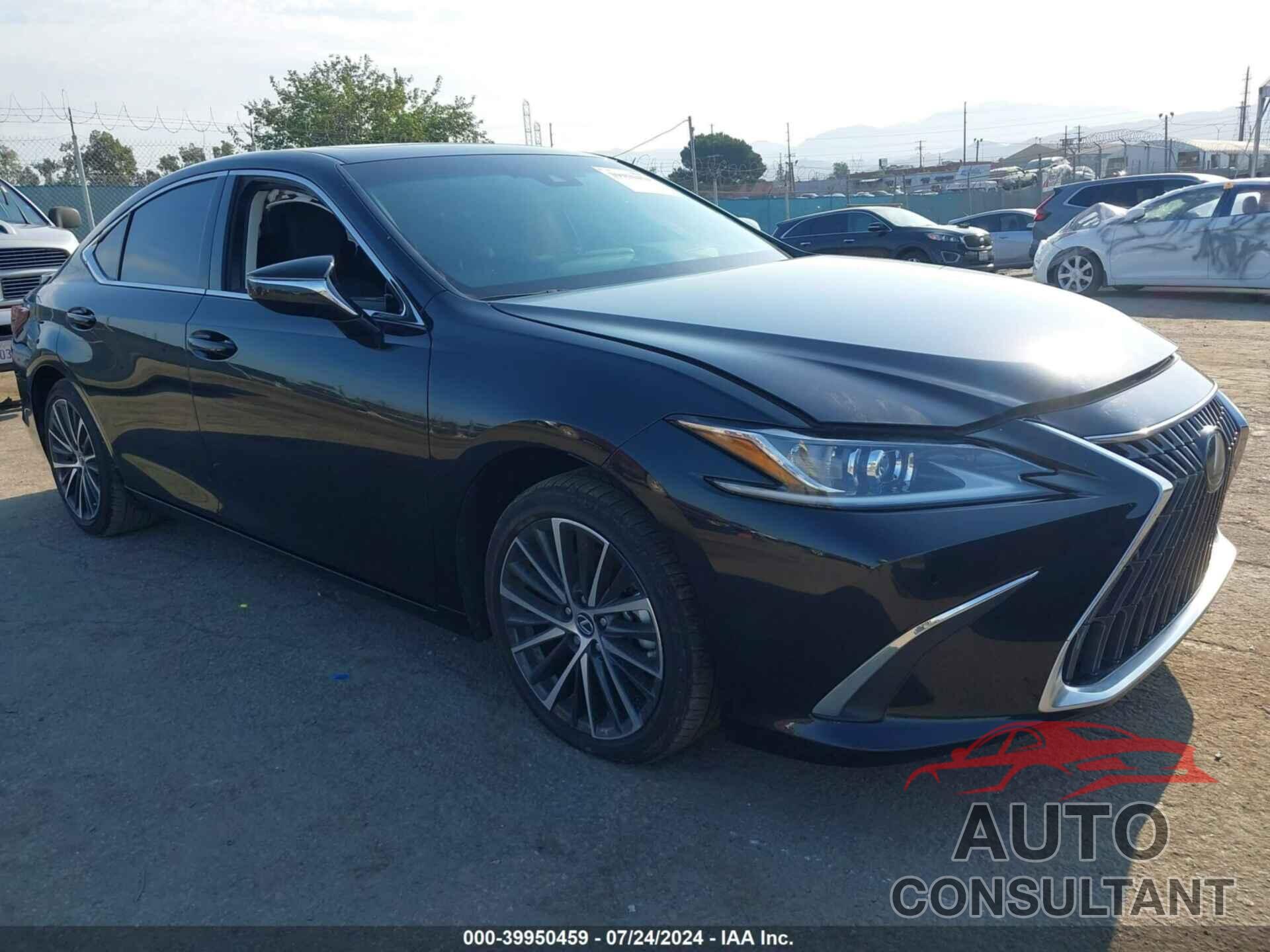 LEXUS ES 300H 2024 - 58ADA1C1XRU043487