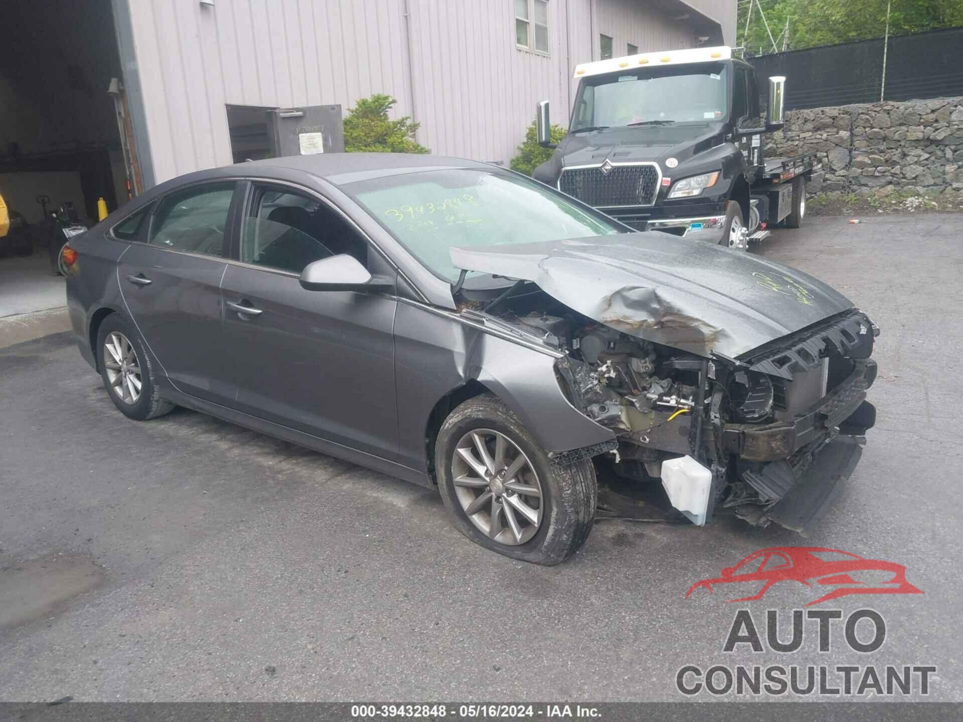 HYUNDAI SONATA 2018 - 5NPE24AF5JH717864