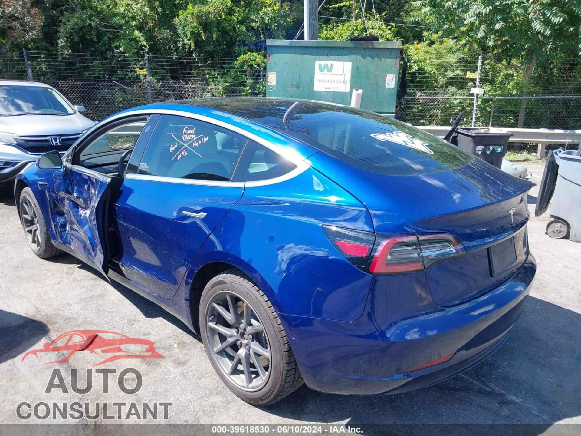 TESLA MODEL 3 2019 - 5YJ3E1EA6KF509021