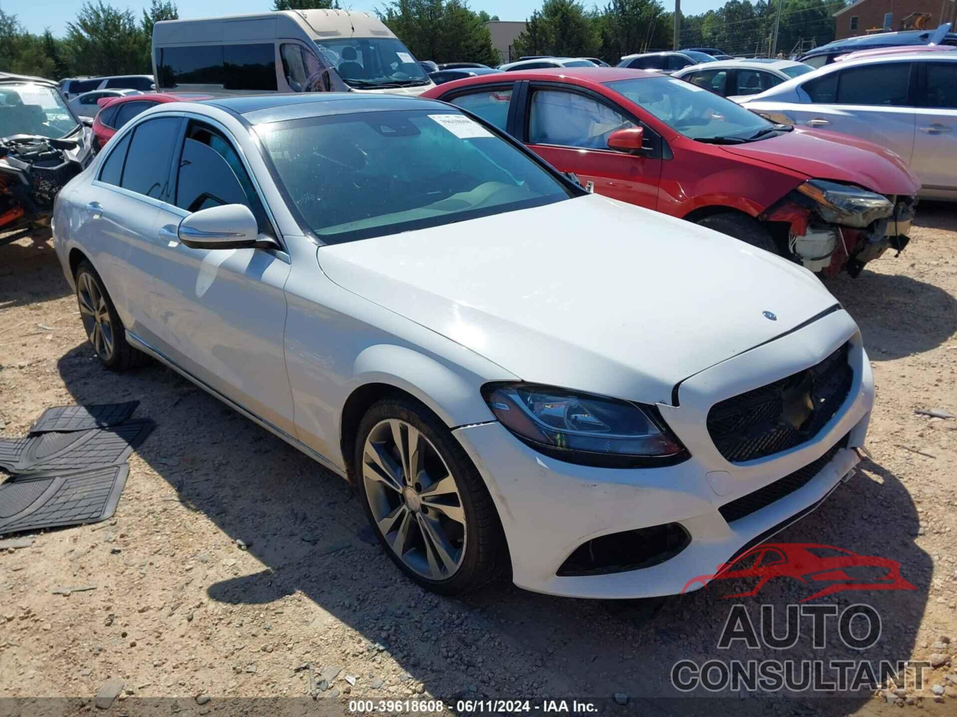 MERCEDES-BENZ C 300 2016 - 55SWF4JBXGU122066