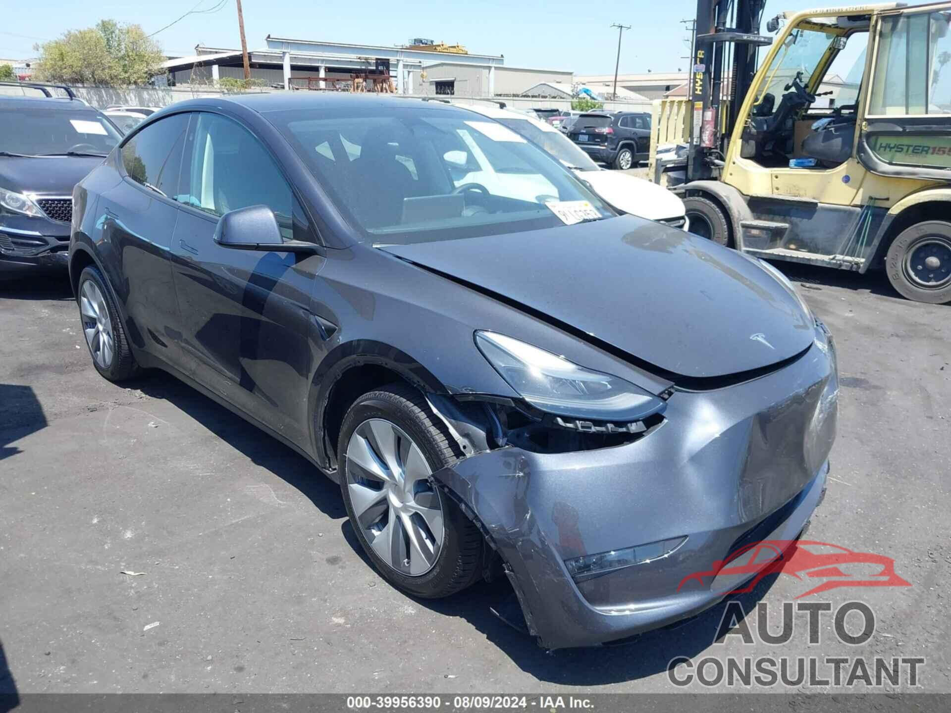 TESLA MODEL Y 2024 - 7SAYGDEE9RA237269