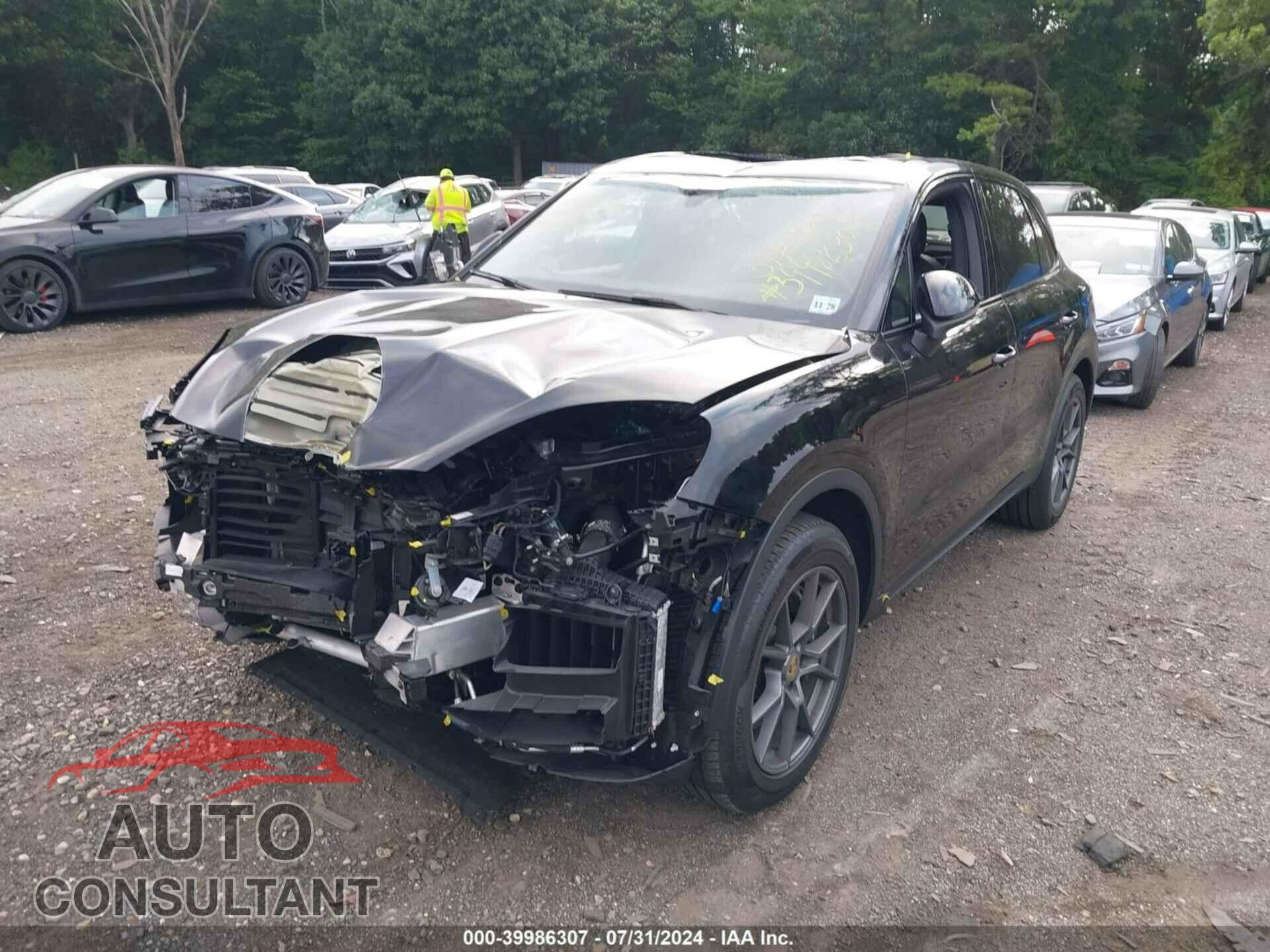 PORSCHE CAYENNE 2024 - WP1AA2AY9RDA02125
