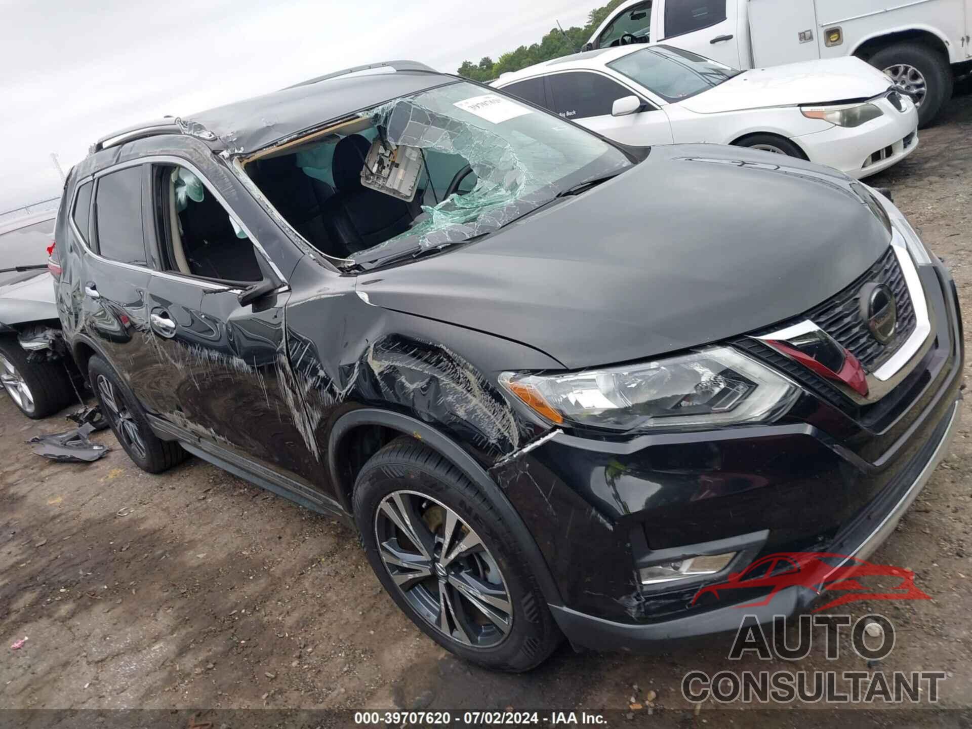 NISSAN ROGUE 2018 - 5N1AT2MT7JC771420