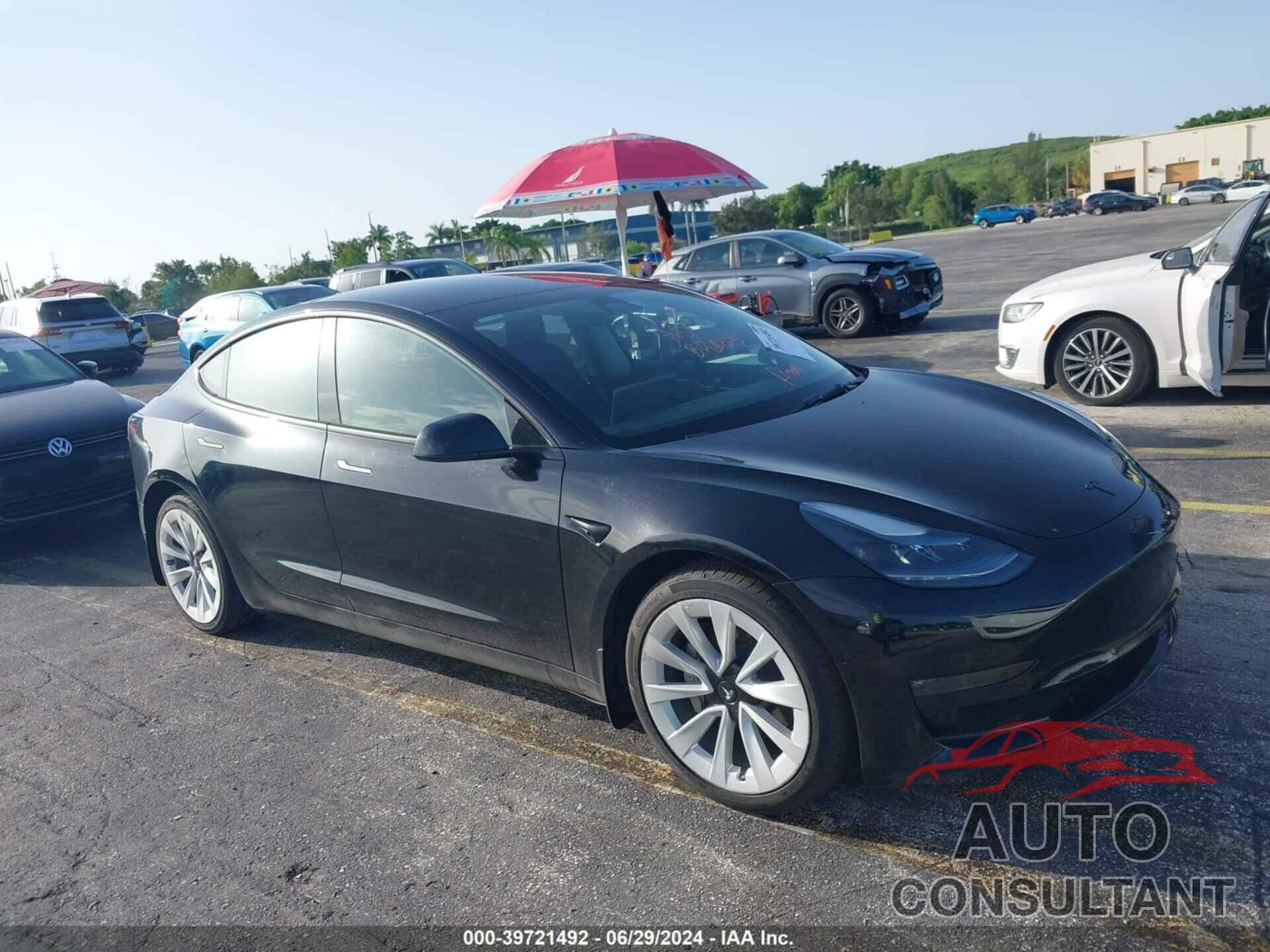 TESLA MODEL 3 2022 - 5YJ3E1EB6NF186506