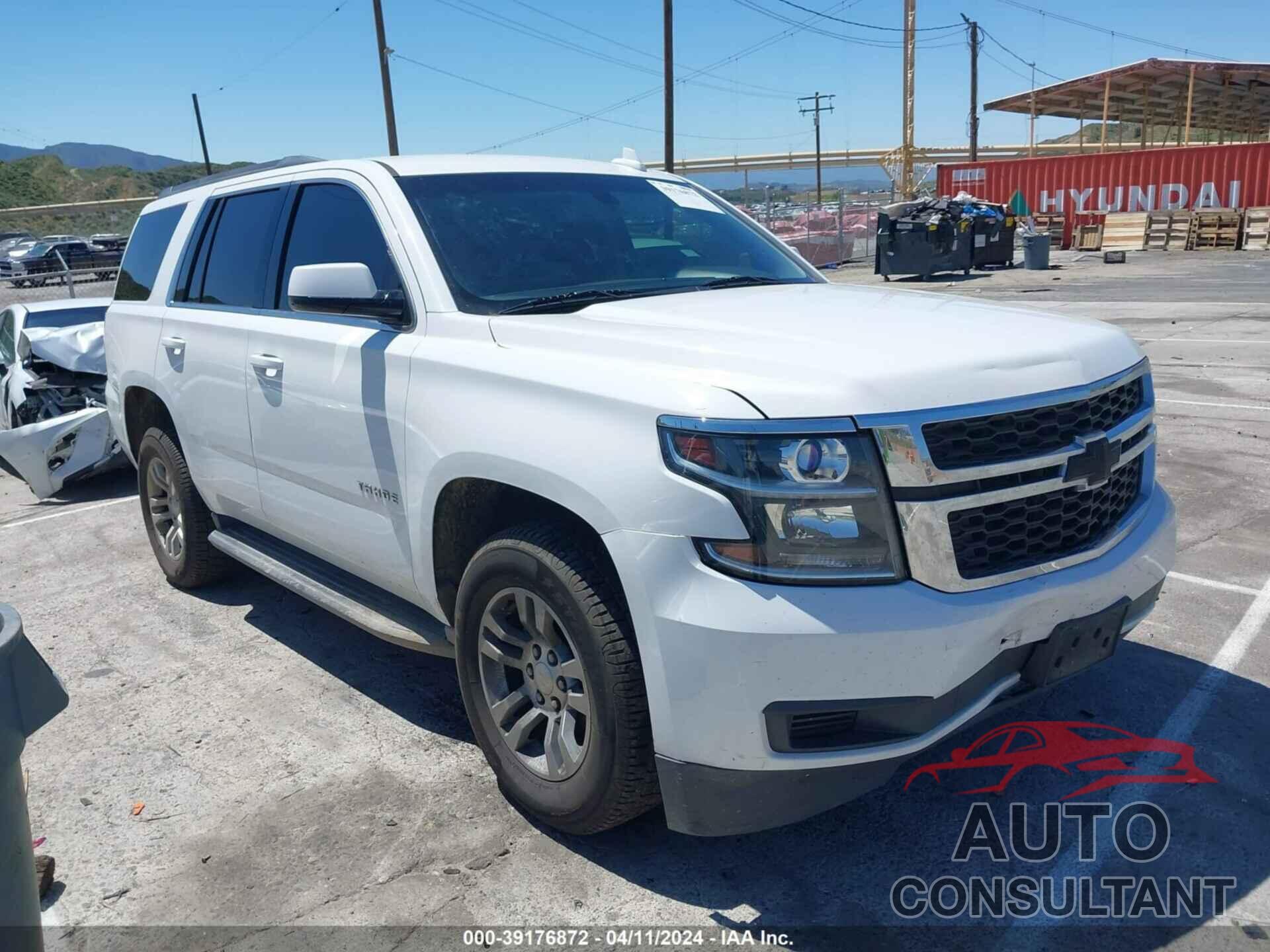 CHEVROLET TAHOE 2017 - 1GNSCAECXHR141553