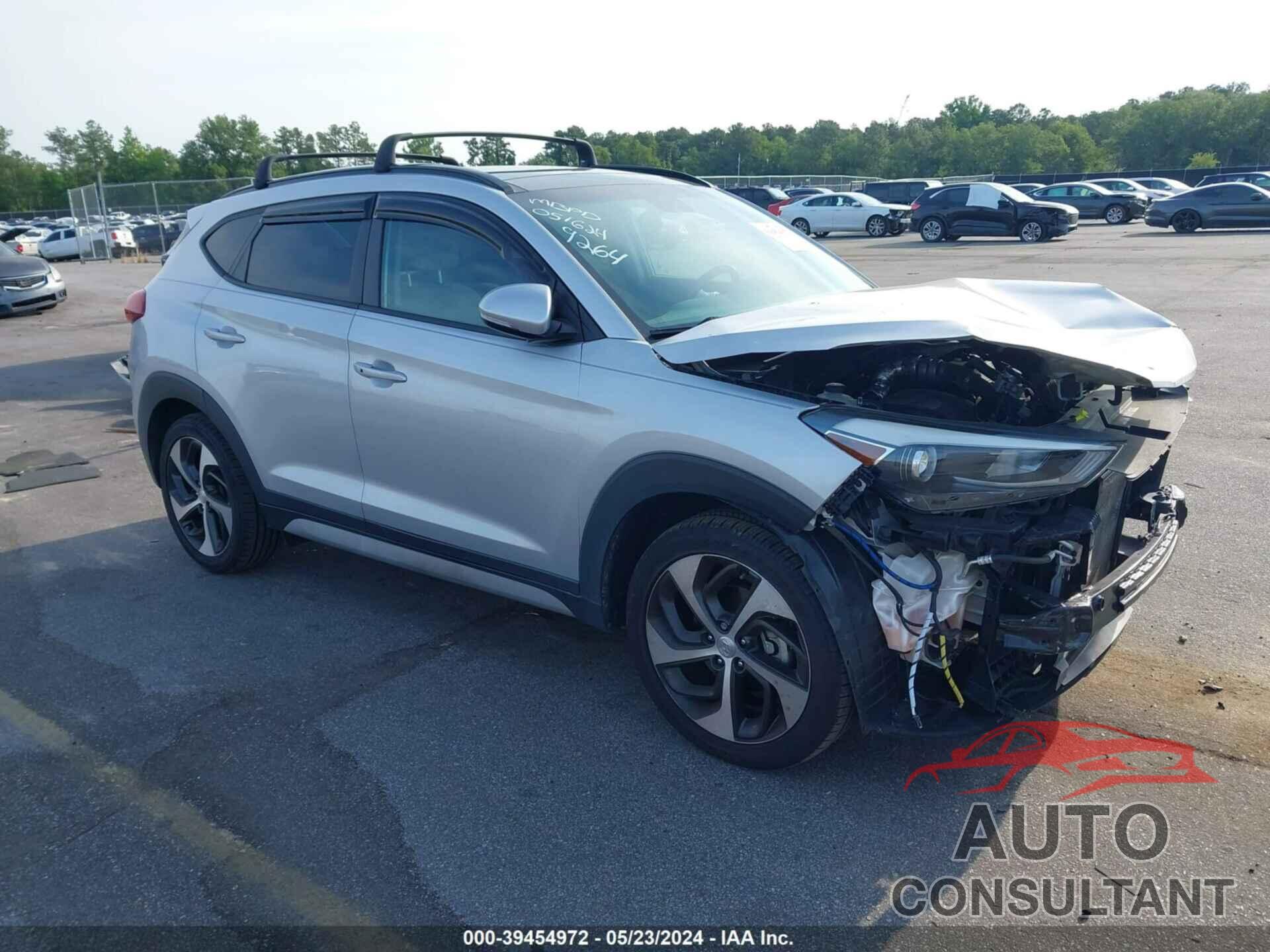 HYUNDAI TUCSON 2018 - KM8J33A28JU739264