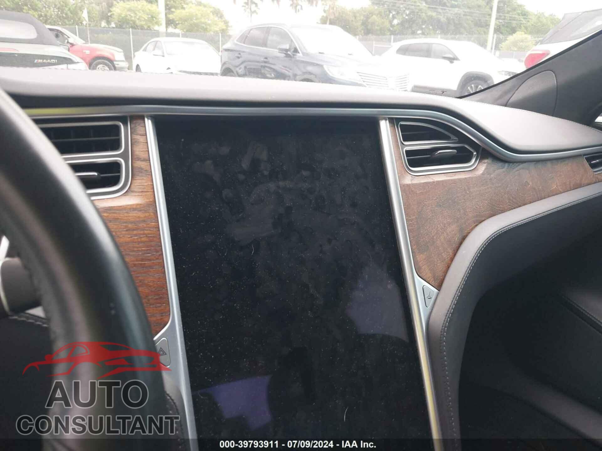 TESLA MODEL S 2017 - 5YJSA1E24HF212905