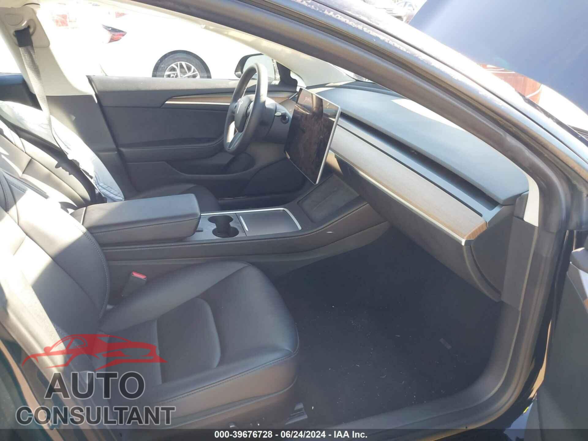 TESLA MODEL 3 2023 - 5YJ3E1EAXPF437151