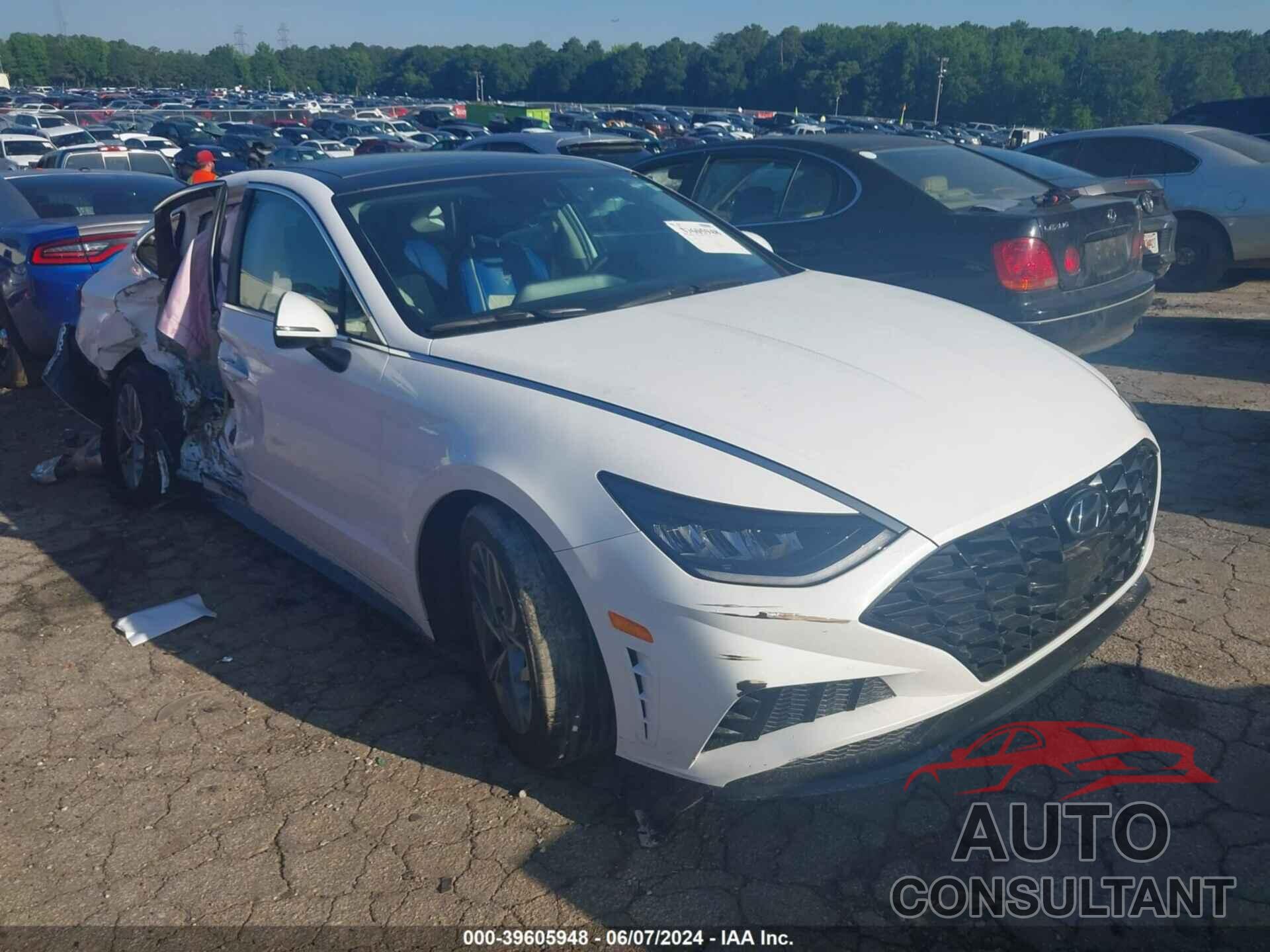 HYUNDAI SONATA 2023 - KMHL14JA0PA290118