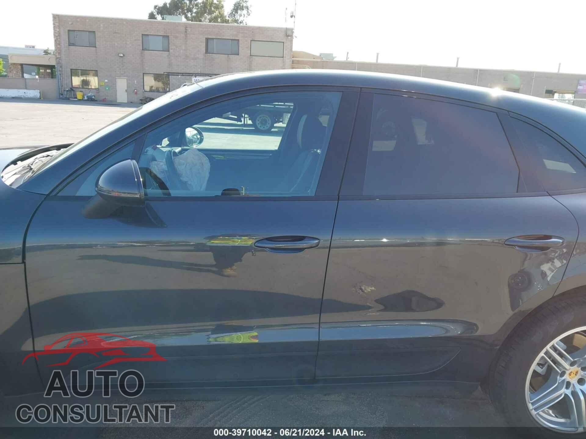 PORSCHE MACAN 2017 - WP1AB2A59HLB19856