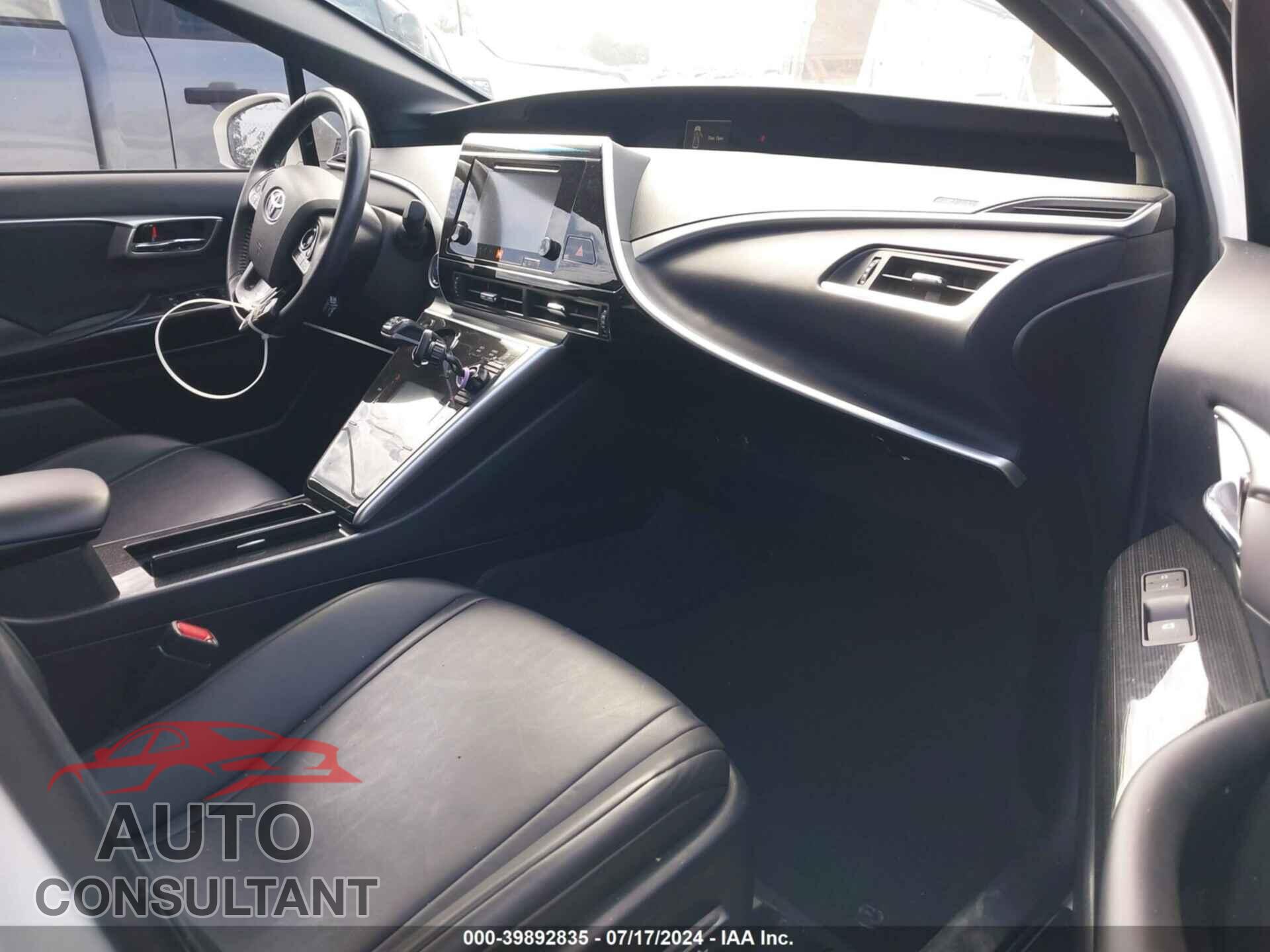 TOYOTA MIRAI 2017 - JTDBVRBD5HA001052