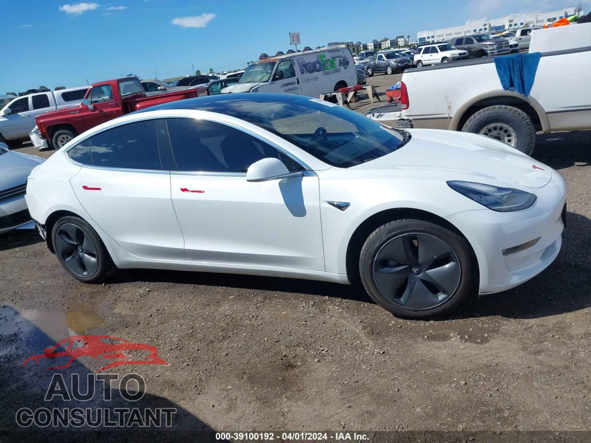 TESLA MODEL 3 2019 - 5YJ3E1EB6KF211741