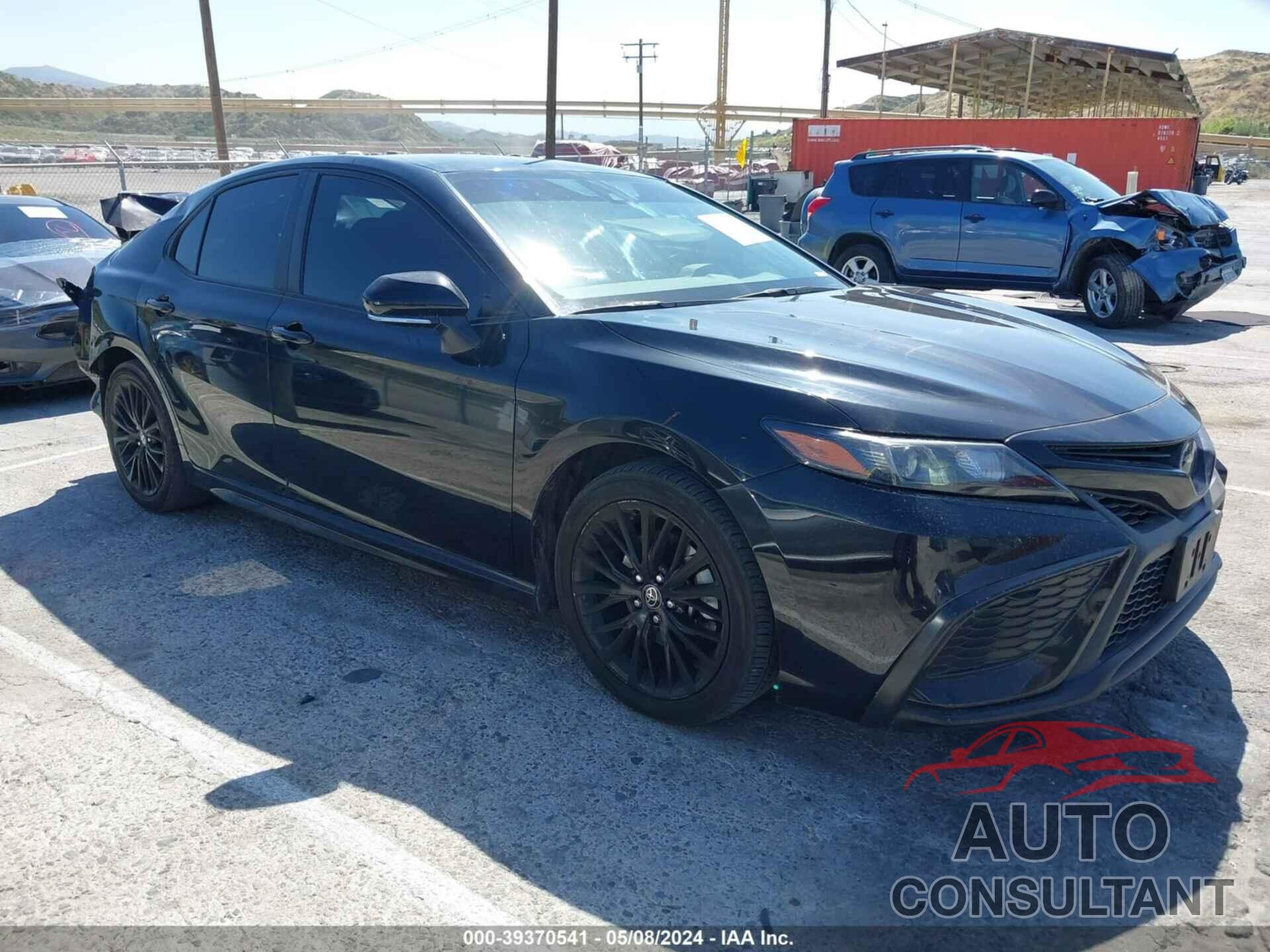 TOYOTA CAMRY 2022 - 4T1G11AK9NU016520