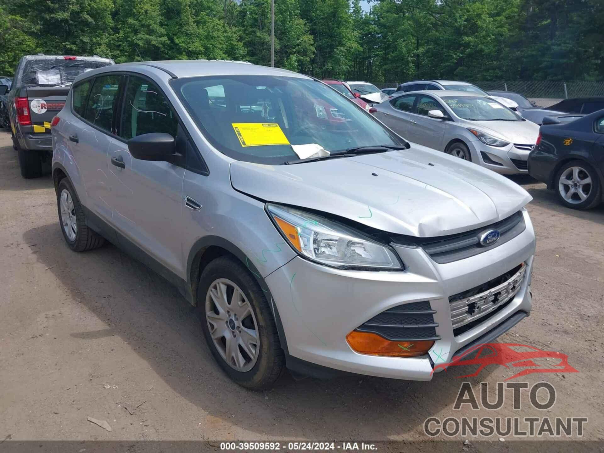 FORD ESCAPE 2016 - 1FMCU0F7XGUB53571