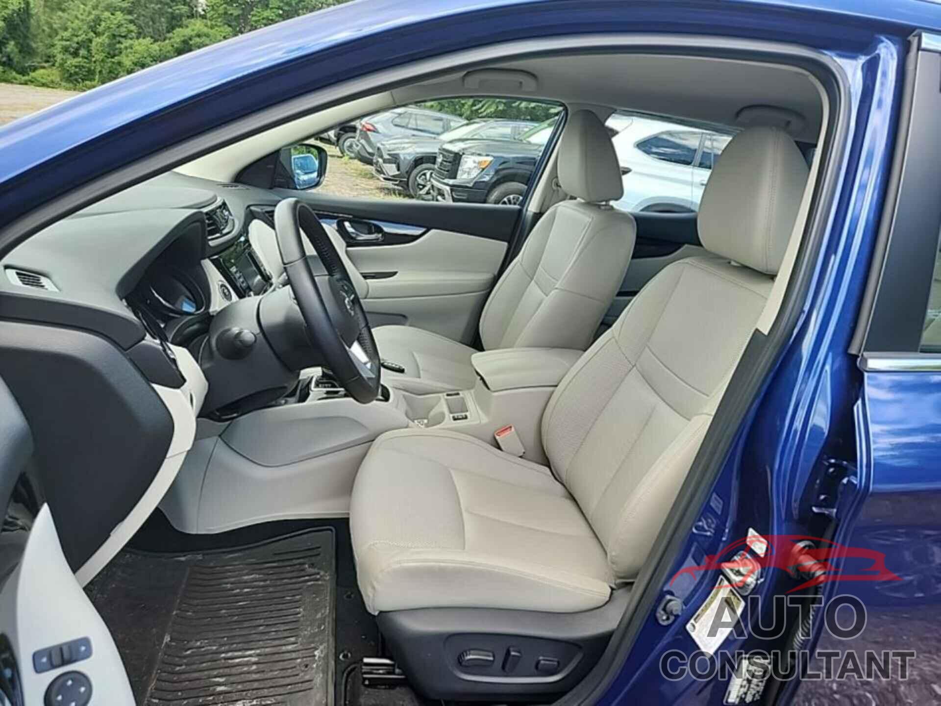 NISSAN ROGUE SPORT 2022 - JN1BJ1CW4NW498027