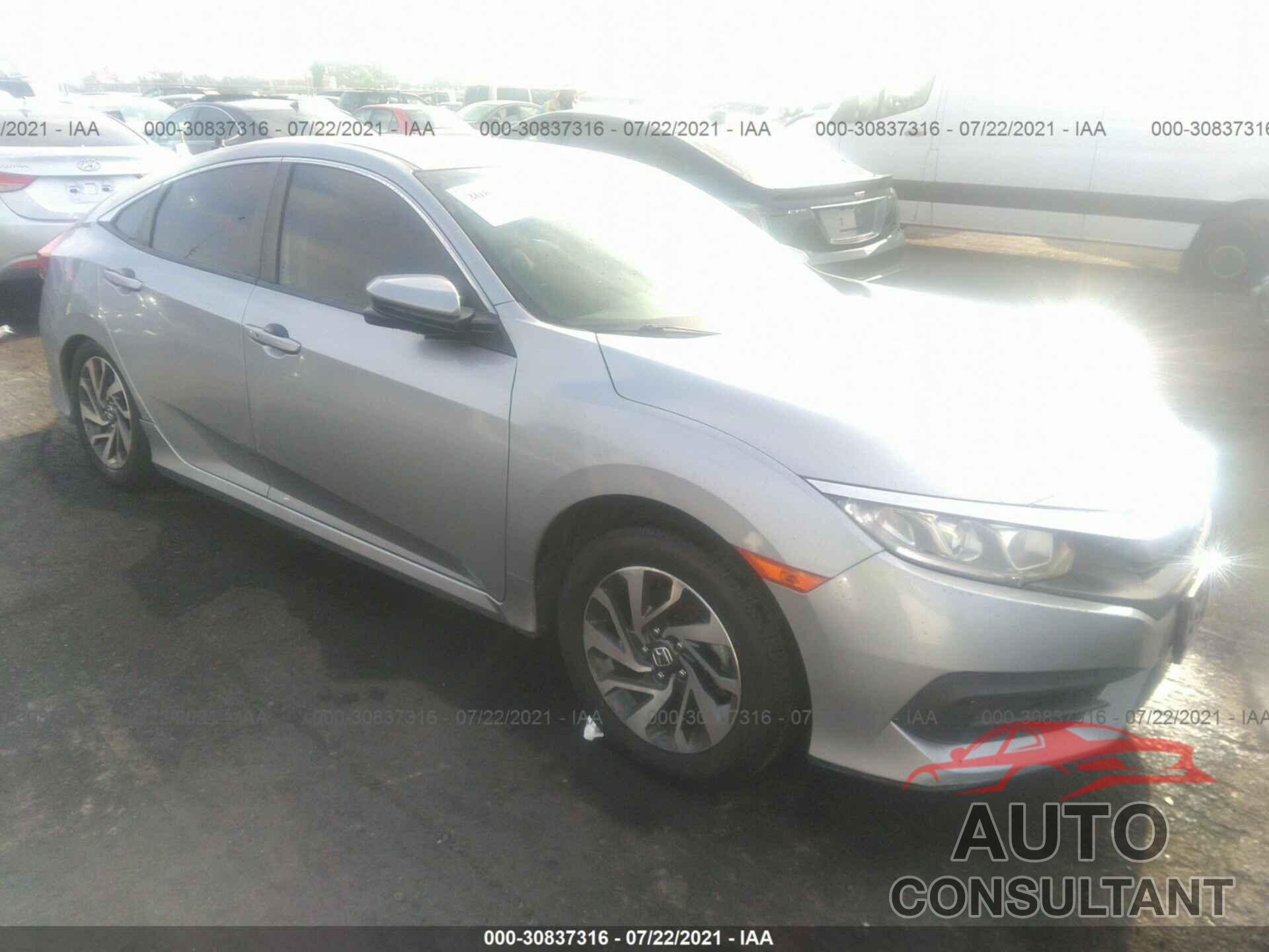 HONDA CIVIC SEDAN 2016 - 2HGFC2F72GH503215