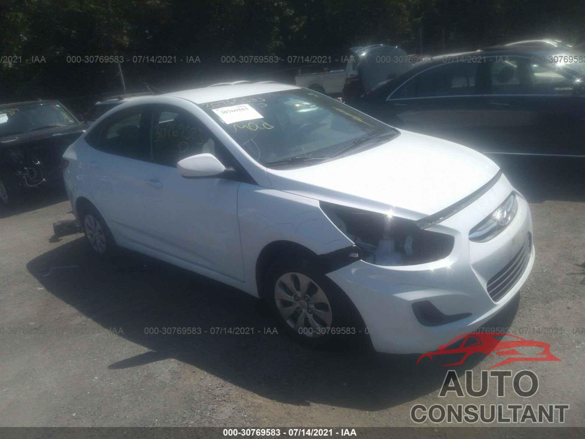 HYUNDAI ACCENT 2017 - KMHCT4AE3HU341530