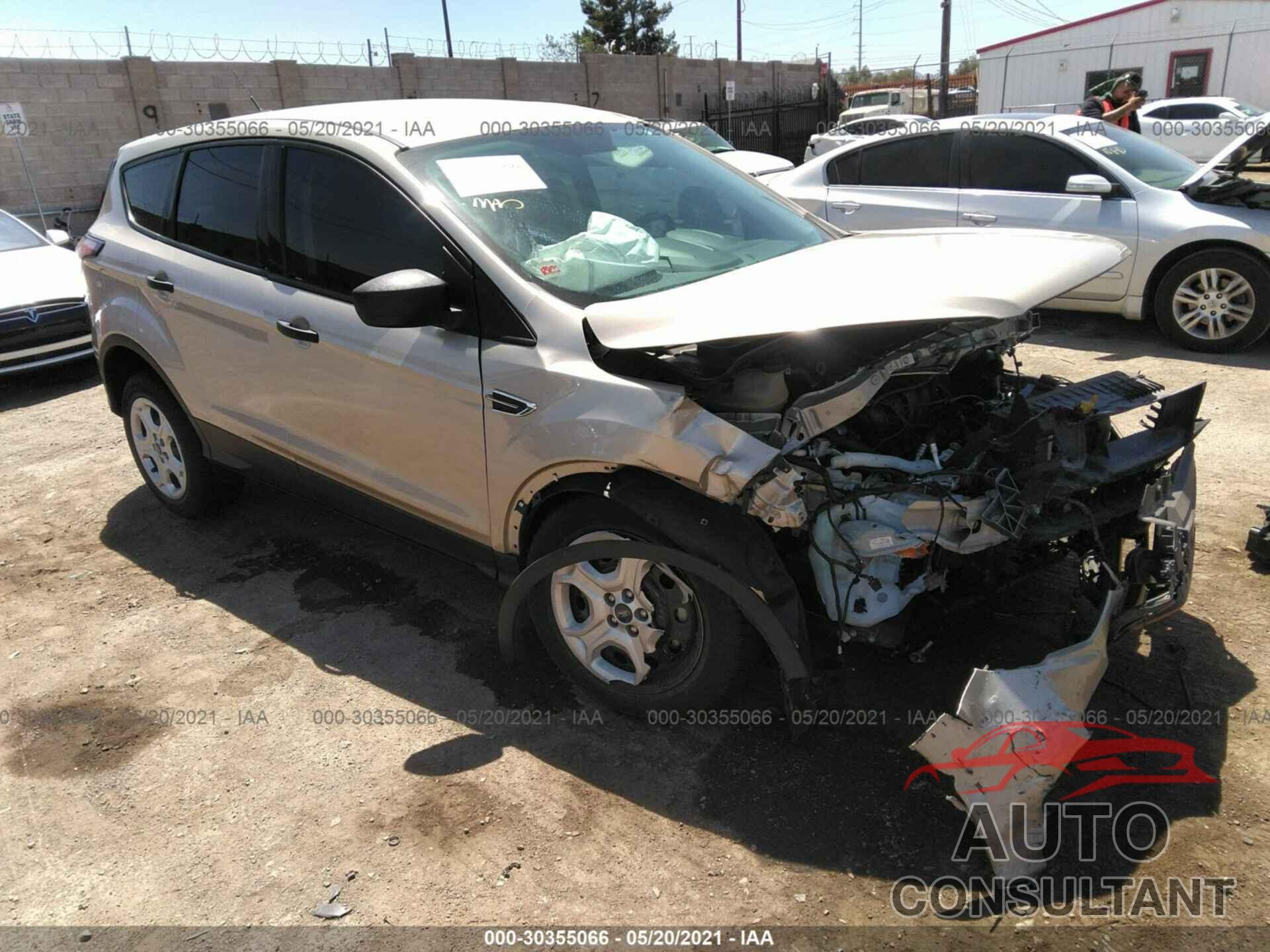 FORD ESCAPE 2017 - 1FMCU0F78HUB44661