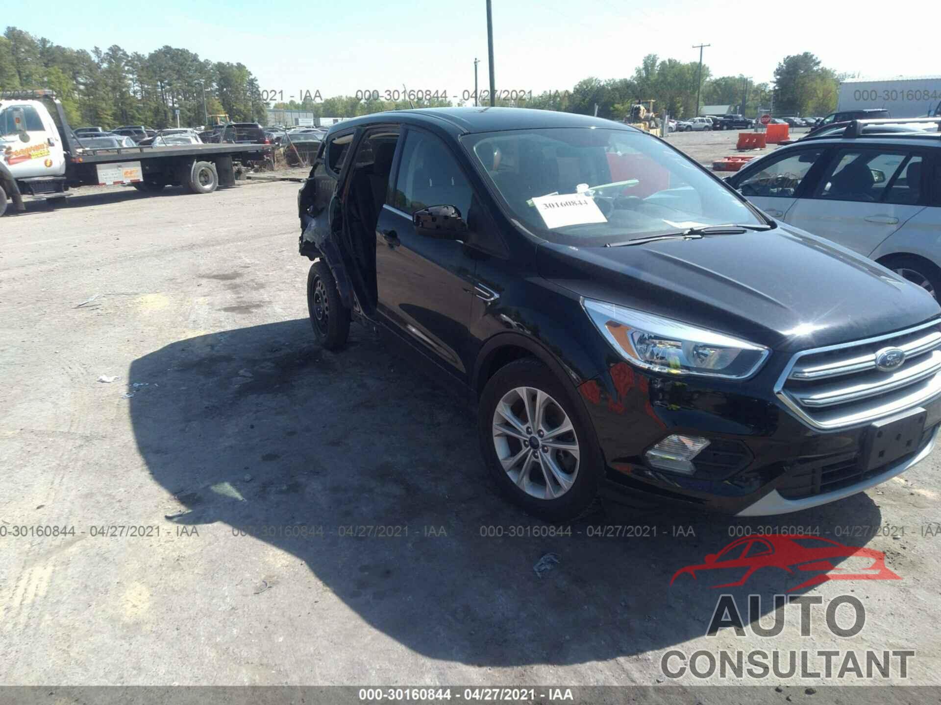FORD ESCAPE 2017 - 1FMCU9GD6HUB25275
