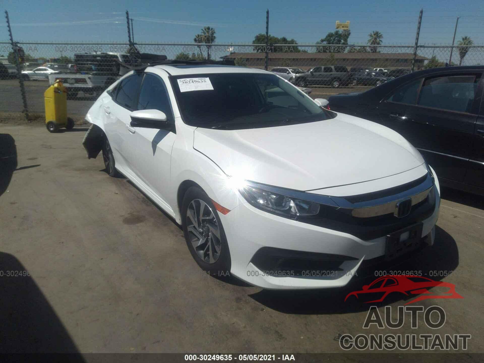 HONDA CIVIC SEDAN 2018 - 2HGFC2F71JH566748