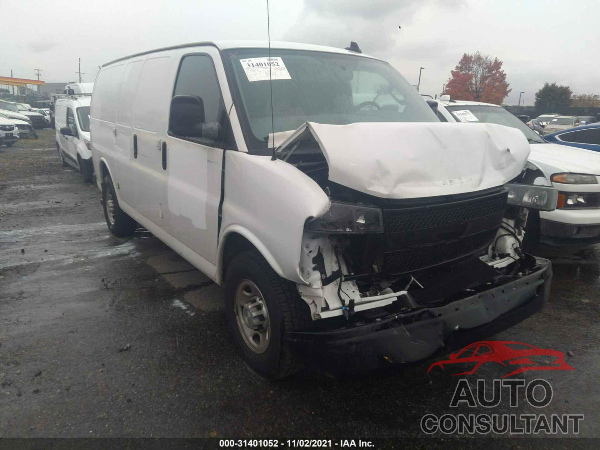 CHEVROLET EXPRESS CARGO VAN 2018 - 1GCWGAFG2J1238086