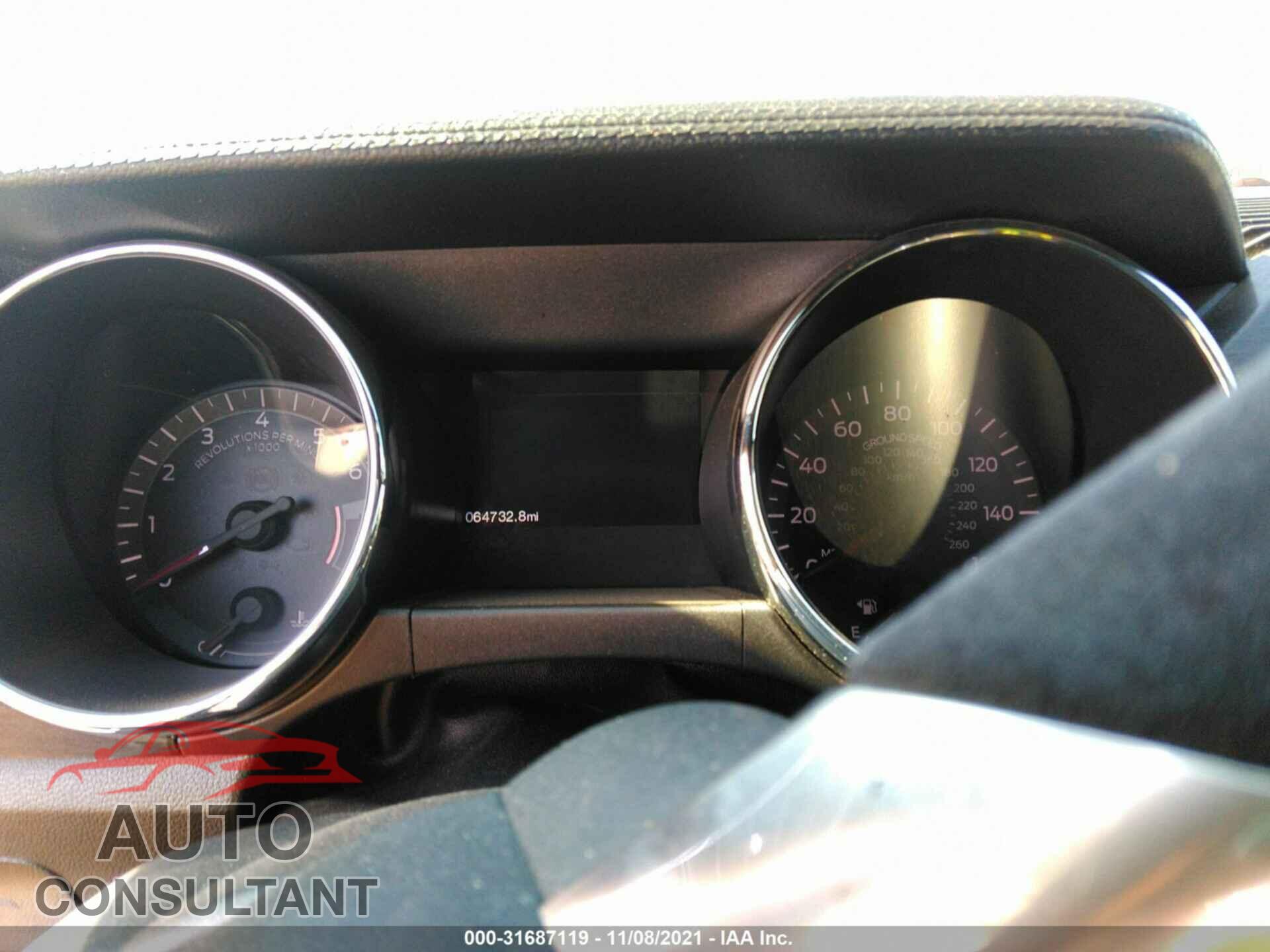 FORD MUSTANG 2016 - 1FA6P8CF3G5284439