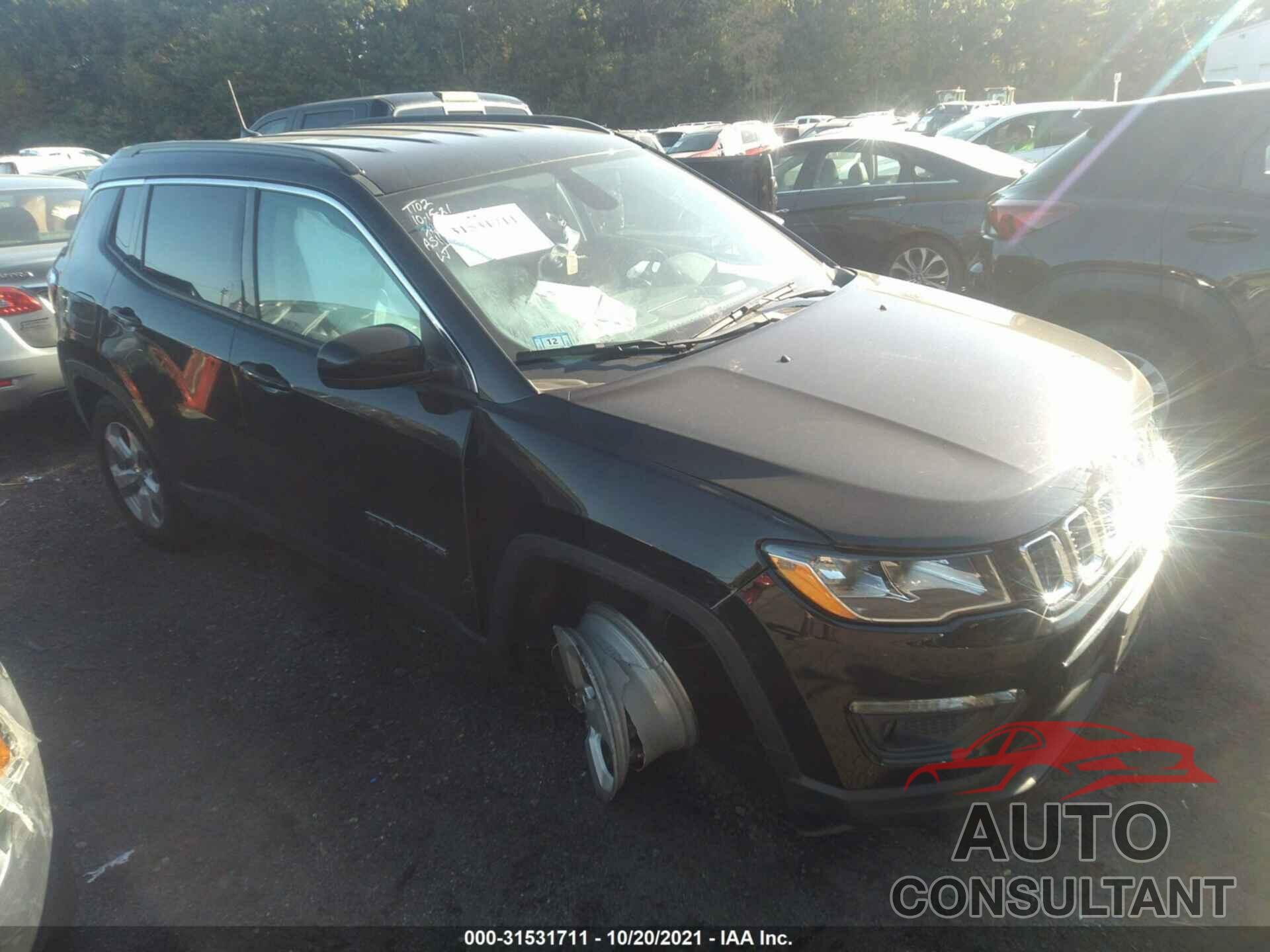 JEEP COMPASS 2018 - 3C4NJDBB5JT117330