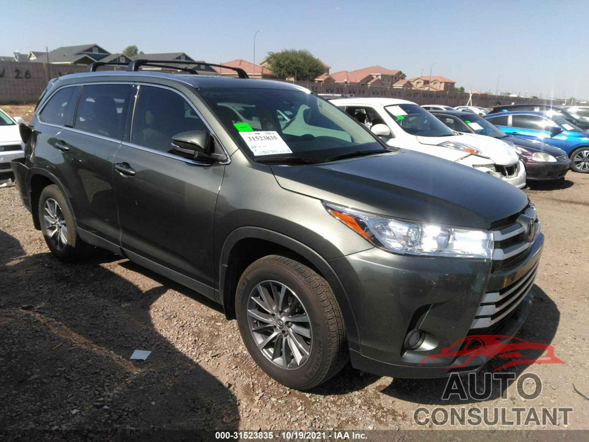 TOYOTA HIGHLANDER 2019 - 5TDJZRFH1KS956986
