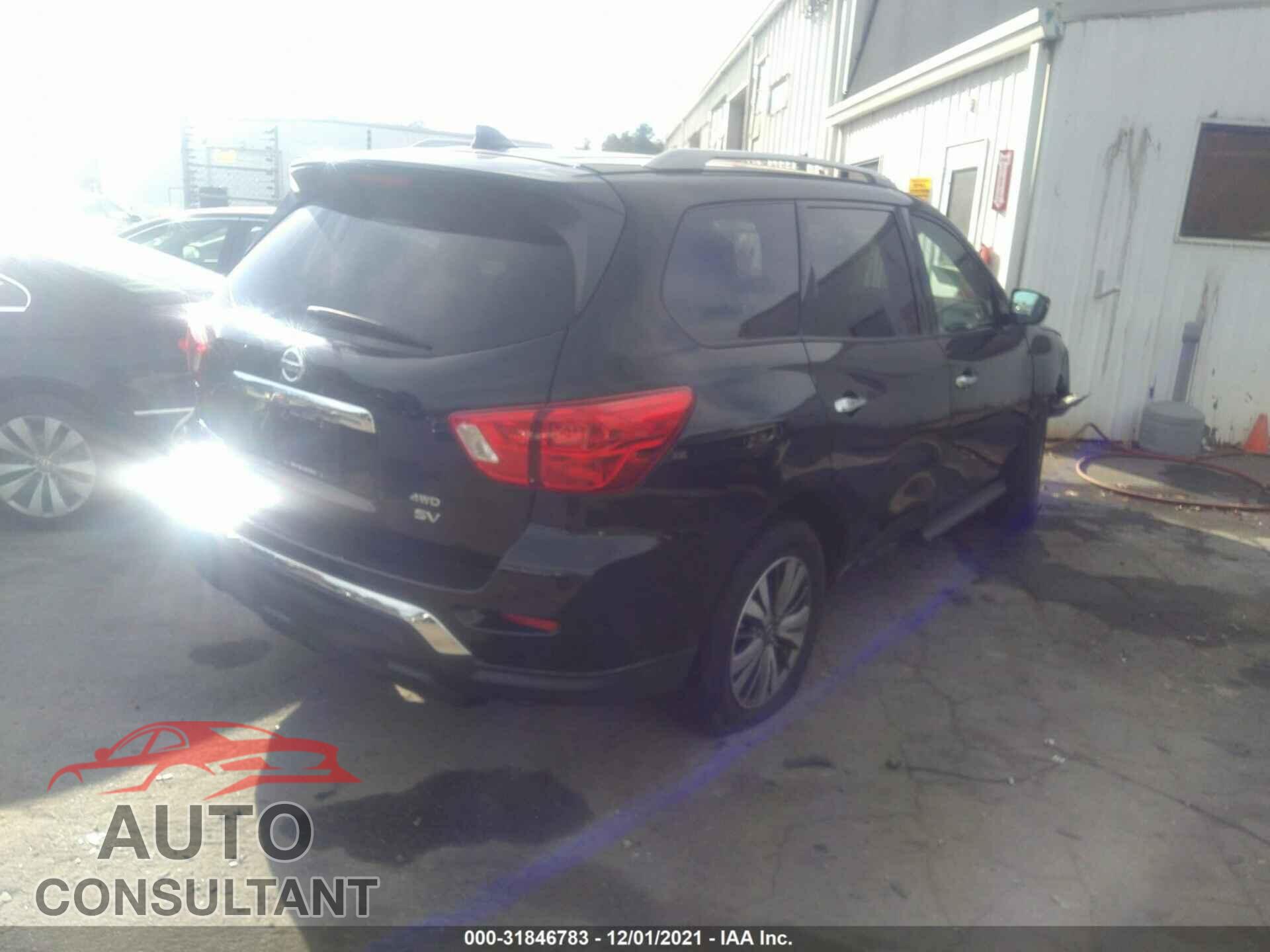 NISSAN PATHFINDER 2019 - 5N1DR2MM4KC576462